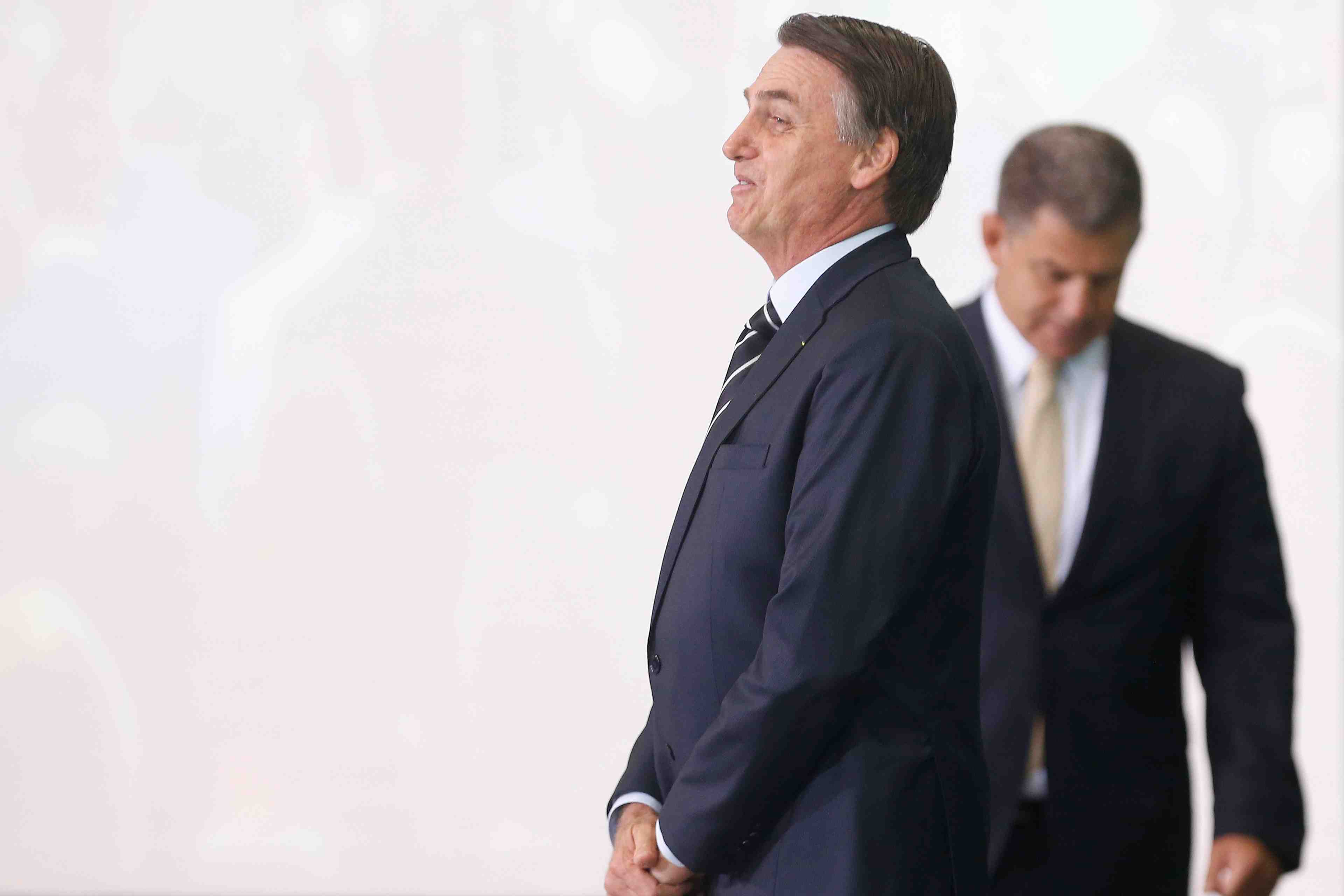Bresil: bolsonaro limoge l'un de ses plus proches conseillers
