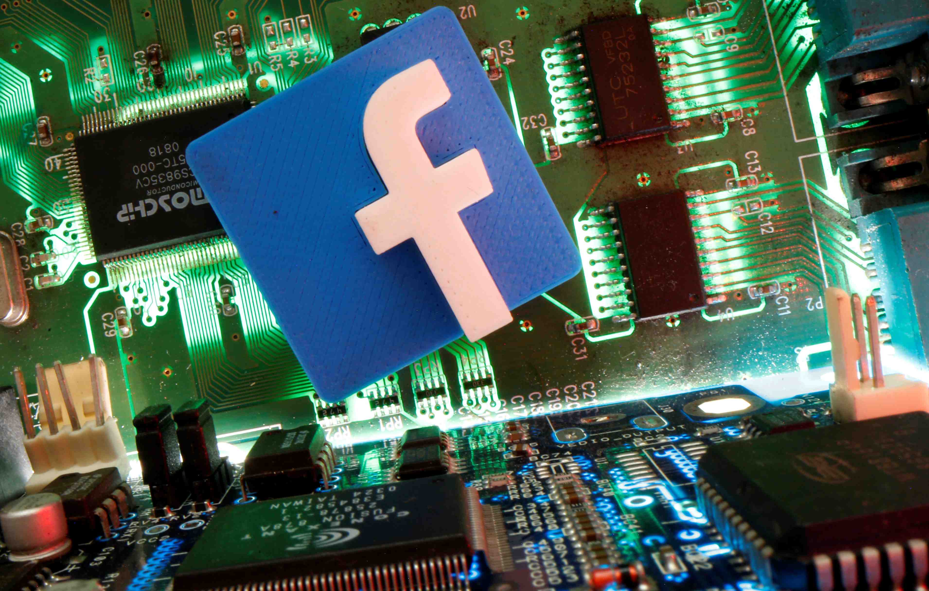 Facebook dit avoir demantele un reseau de desinformation lie a l'iran