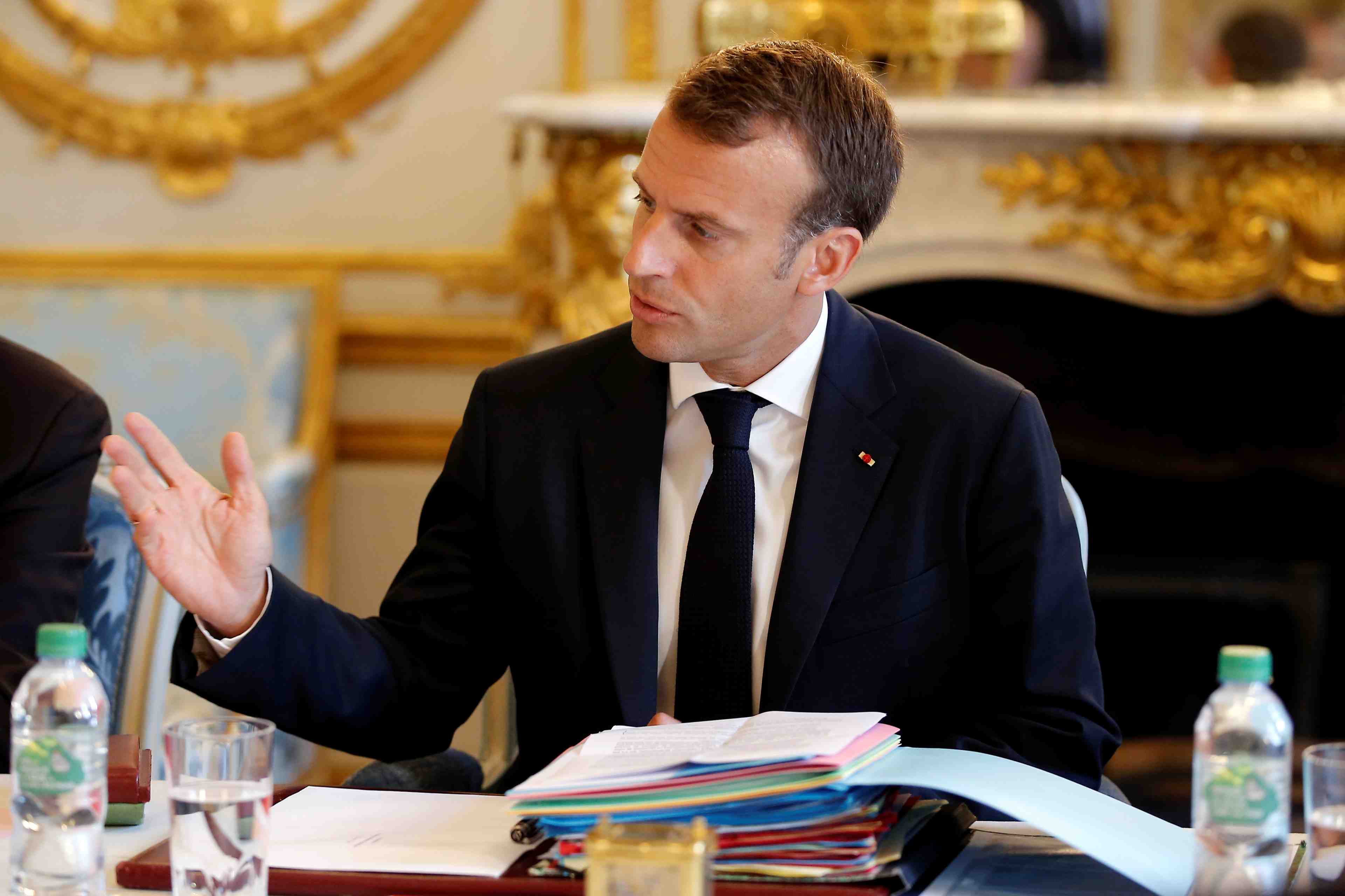 Macron insiste sur l'importance de la stabilite economique en turquie