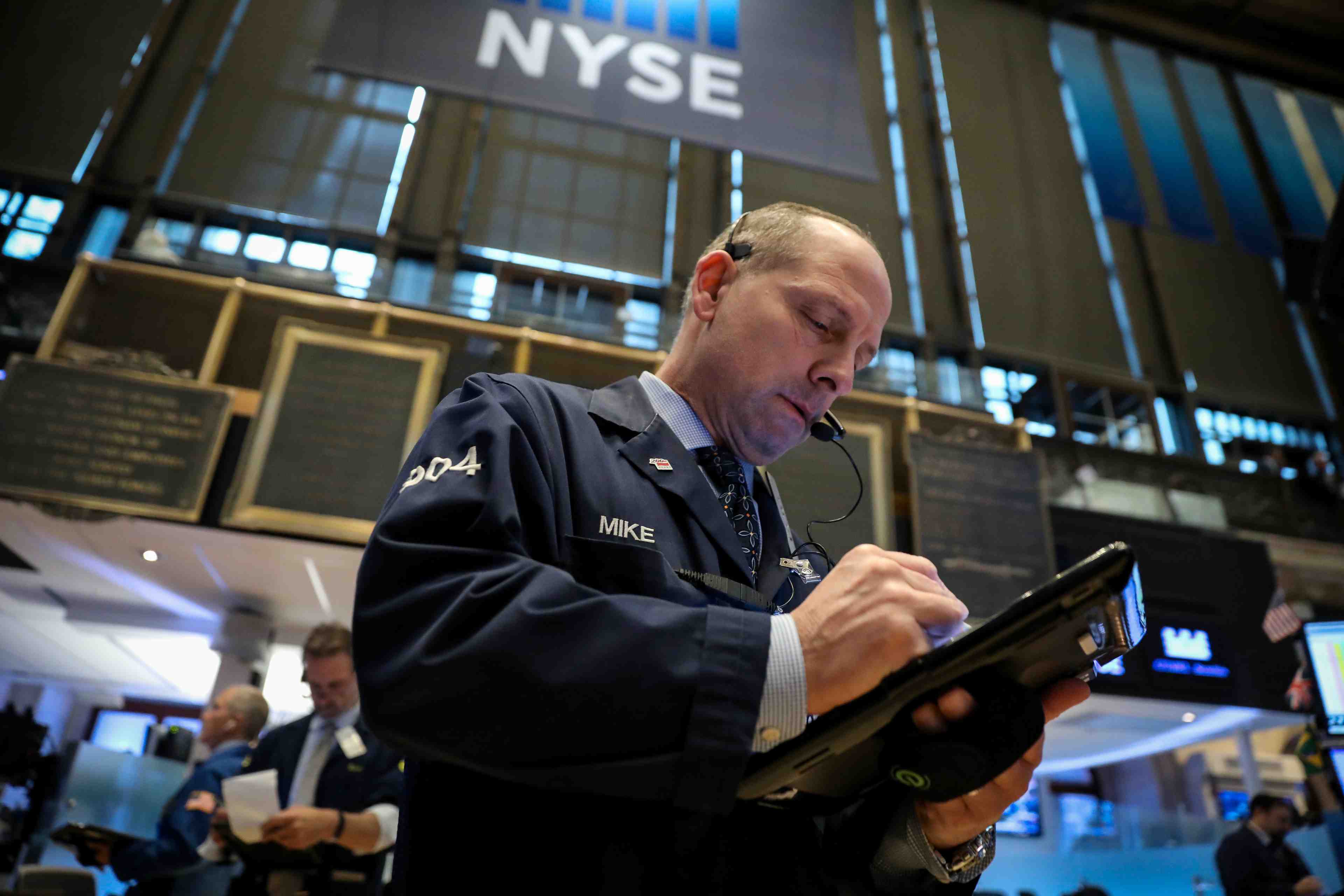 Wall street termine en tres nette baisse