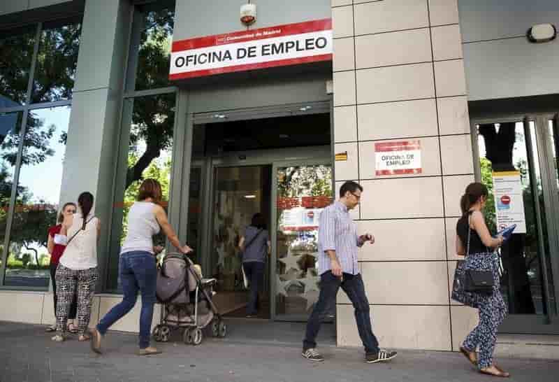 Le chomage en espagne poursuit son repli en rythme annuel 