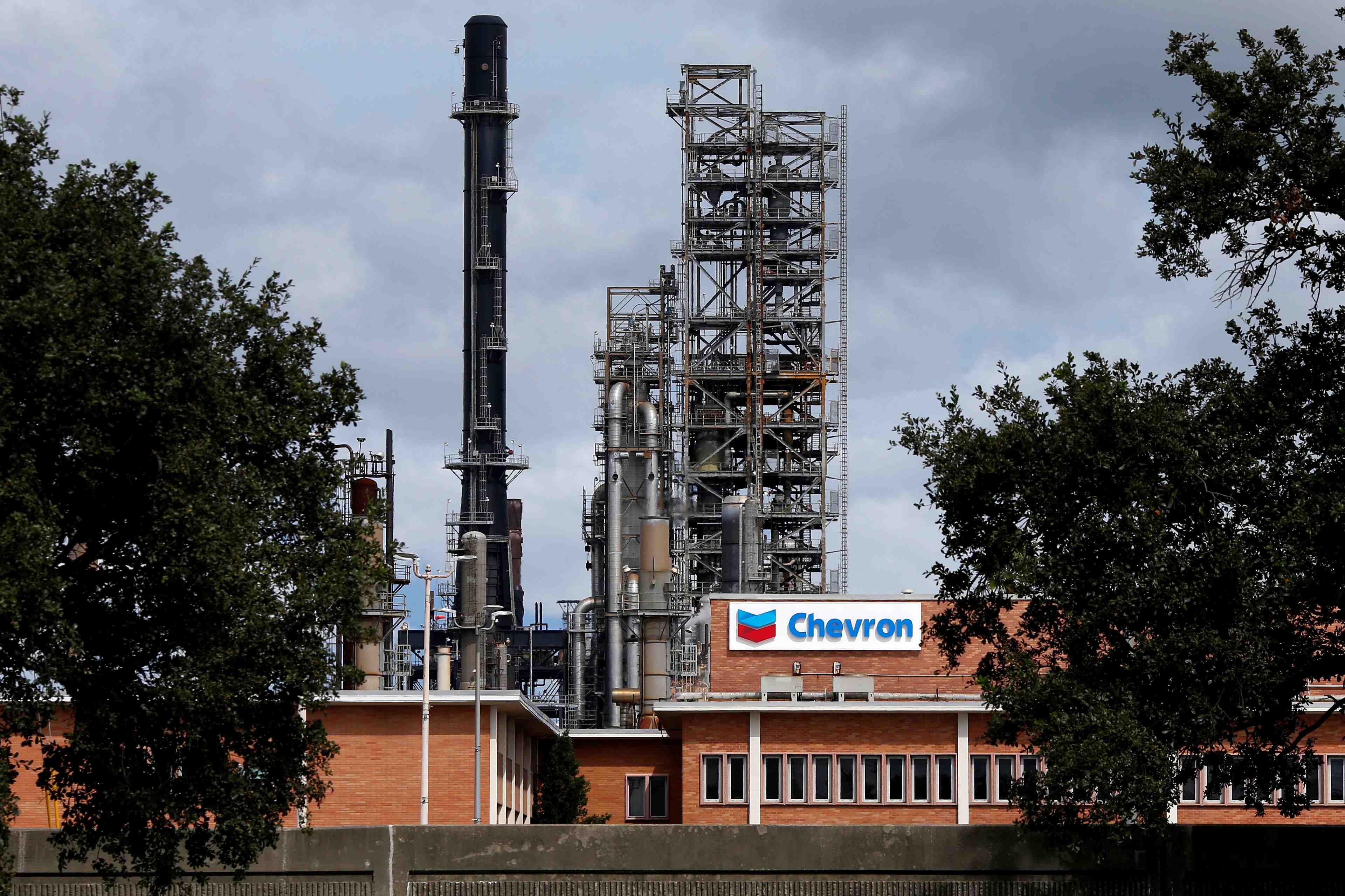 Chevron double son benefice grace a une production de brut record