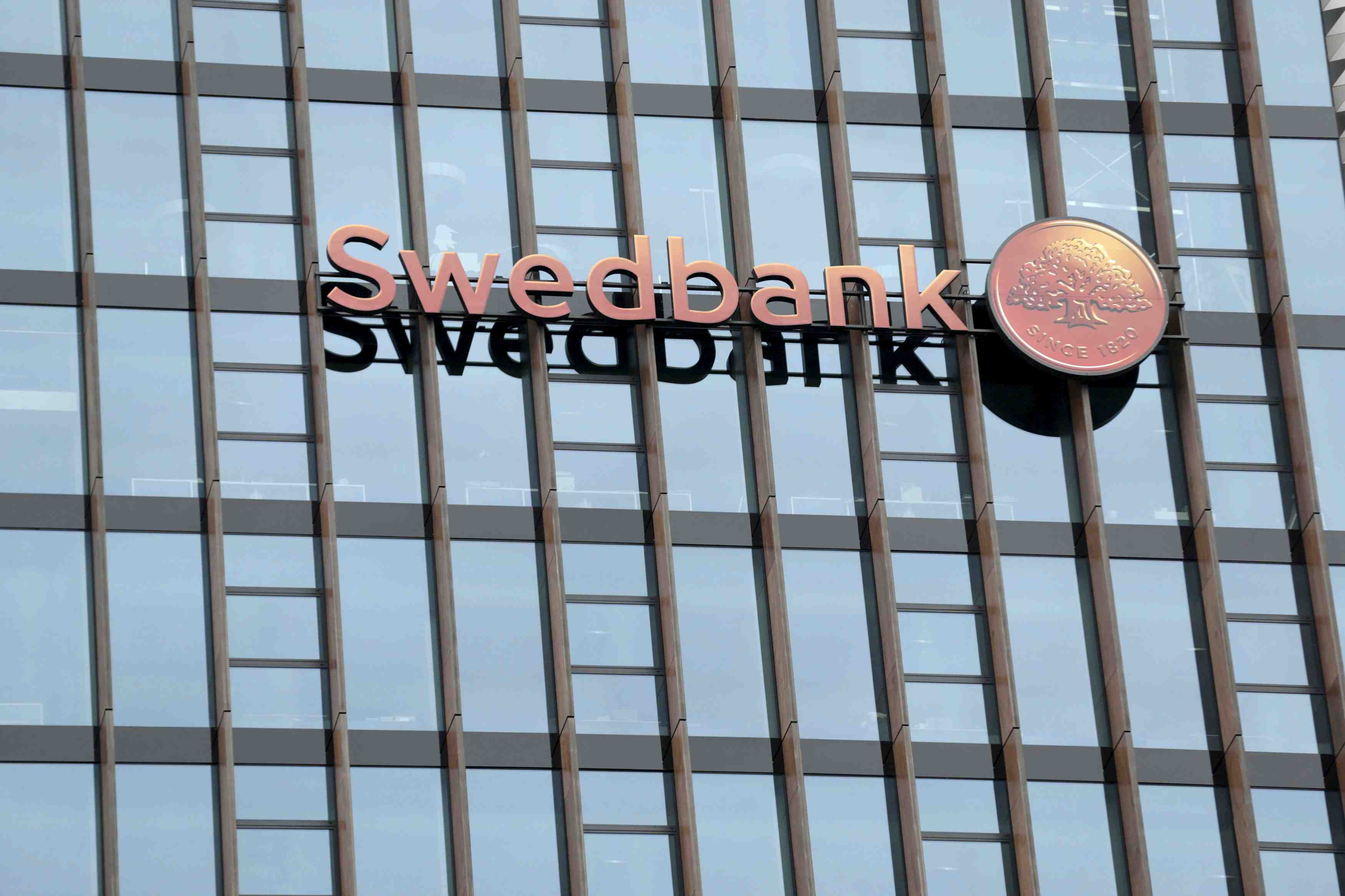 Enquete conjointe de la suede et de l'estonie sur swedbank