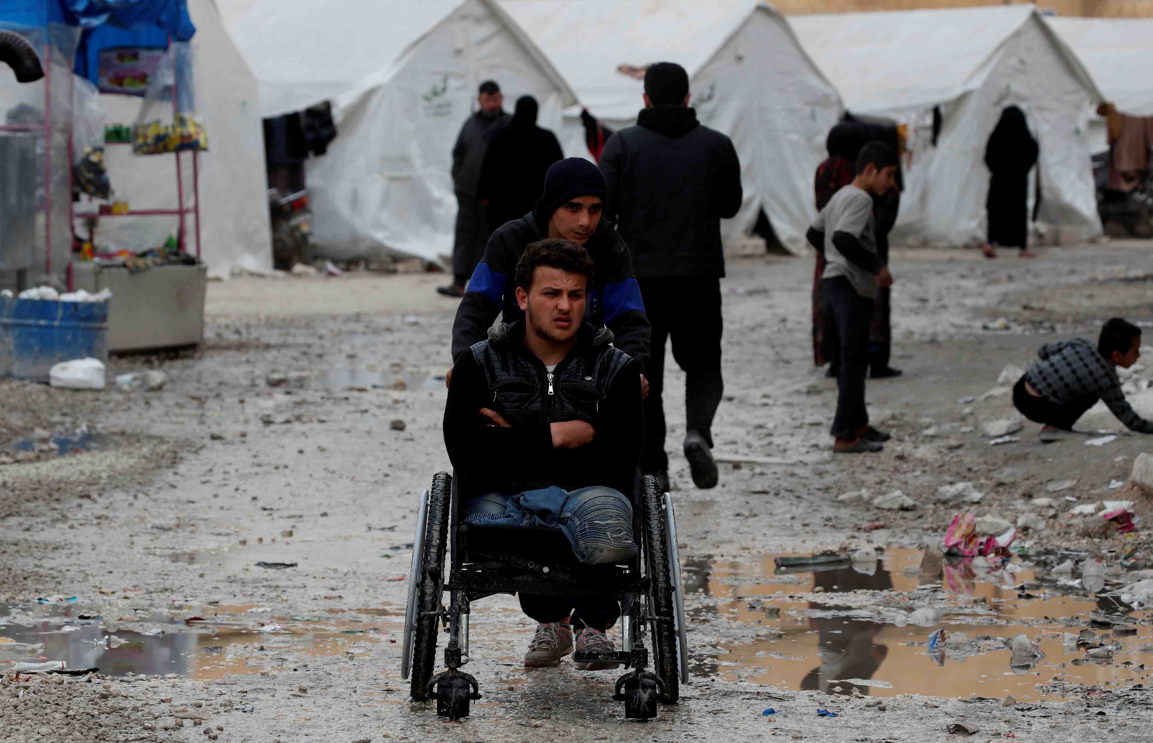 Syrie: la turquie, apres la mort de soldats, dit qu'elle n'empechera plus les migrations vers l'europe