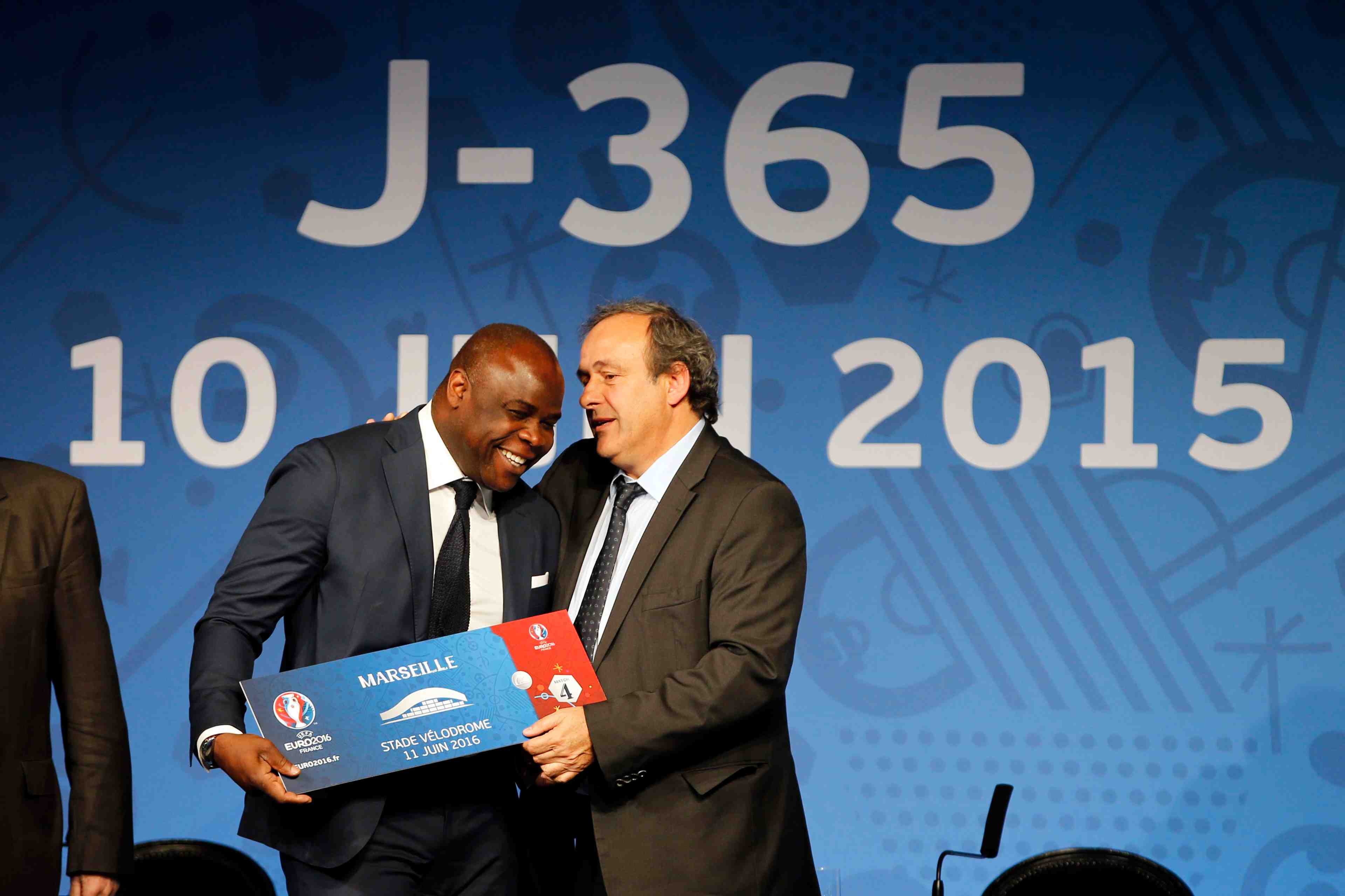 Les retombees economiques de l'euro 2016 evaluees a 1,3 milliard d'euros par l'uefa