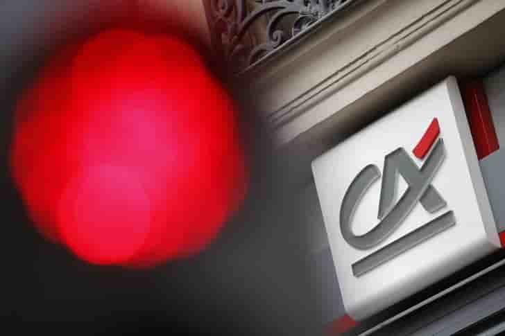 Credit agricole pourrait payer 900 millions de dollars pour clore des enquetes aux etats-unis