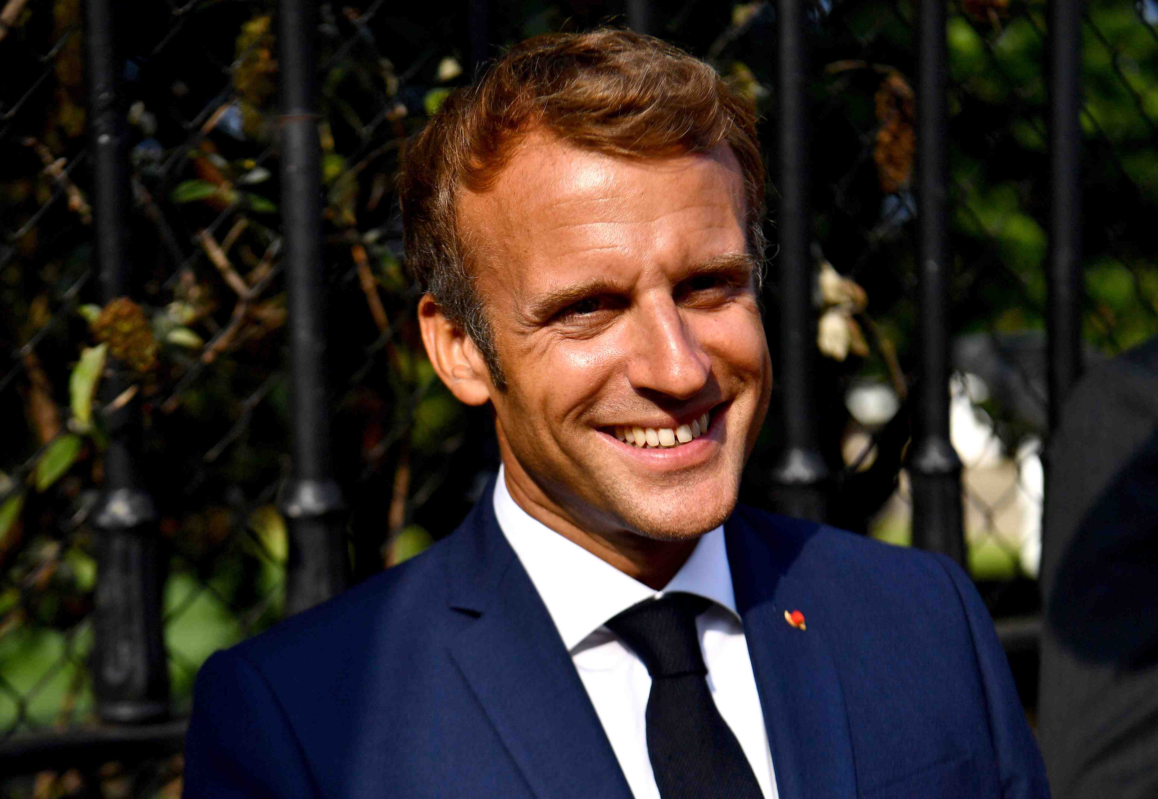 Afghanistan: macron veut poursuivre des operations humanitaires au-dela du 31 aout