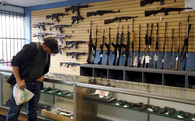 Durcissement de la legislation sur les armes a feu en californie
