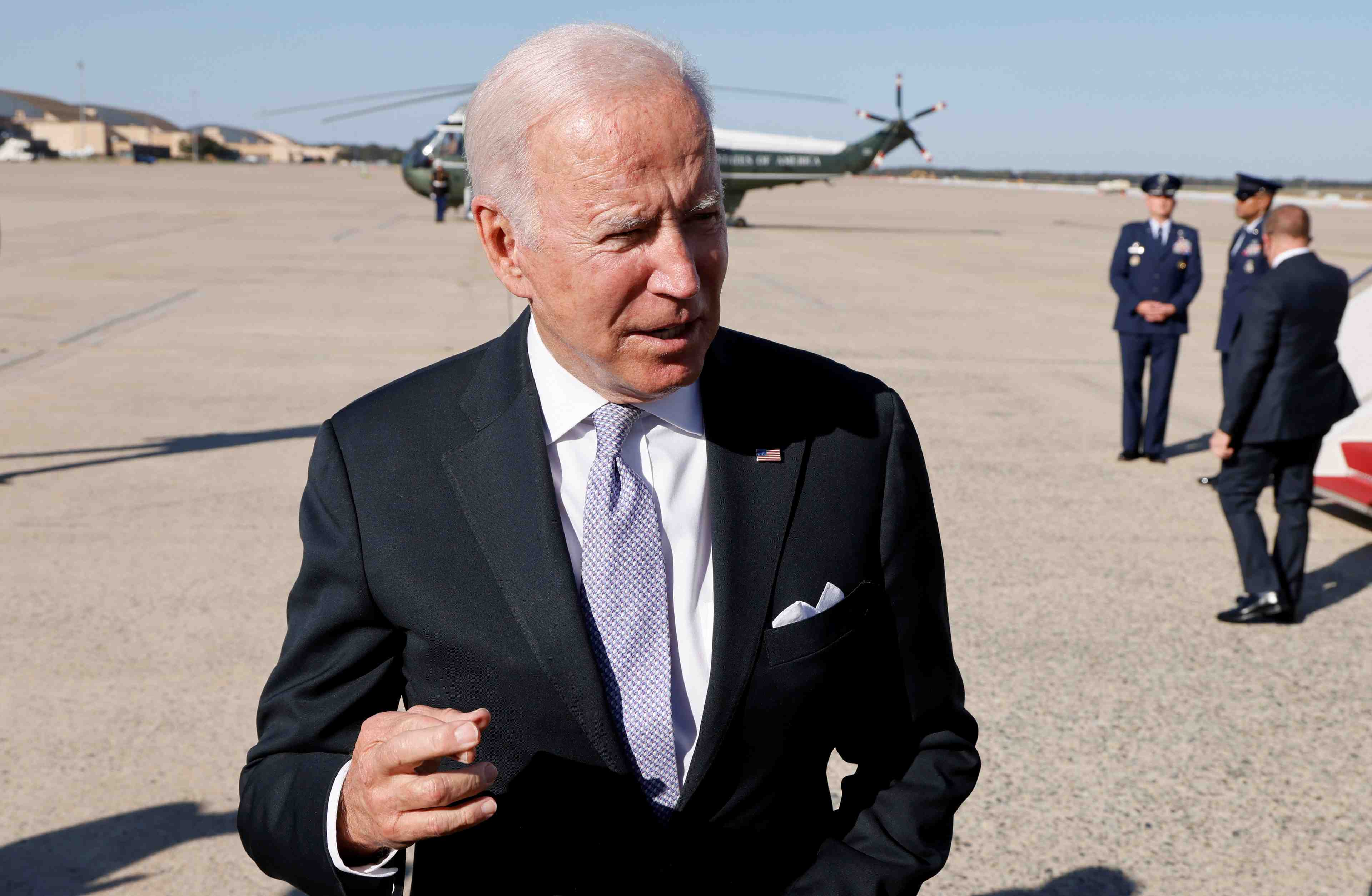 Biden se dit inquiet apres le test chinois d'un missile hypersonique