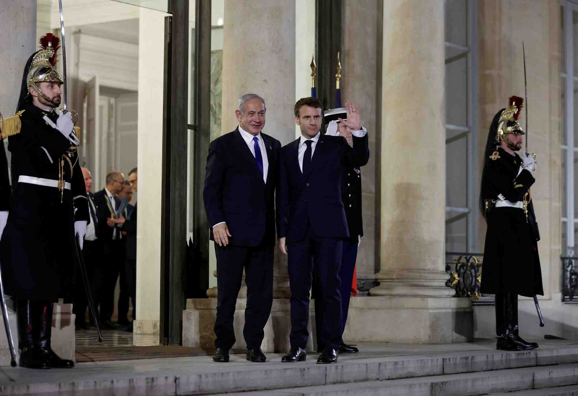 Emmanuel macron rencontre le premier ministre israelien netanyahu a paris