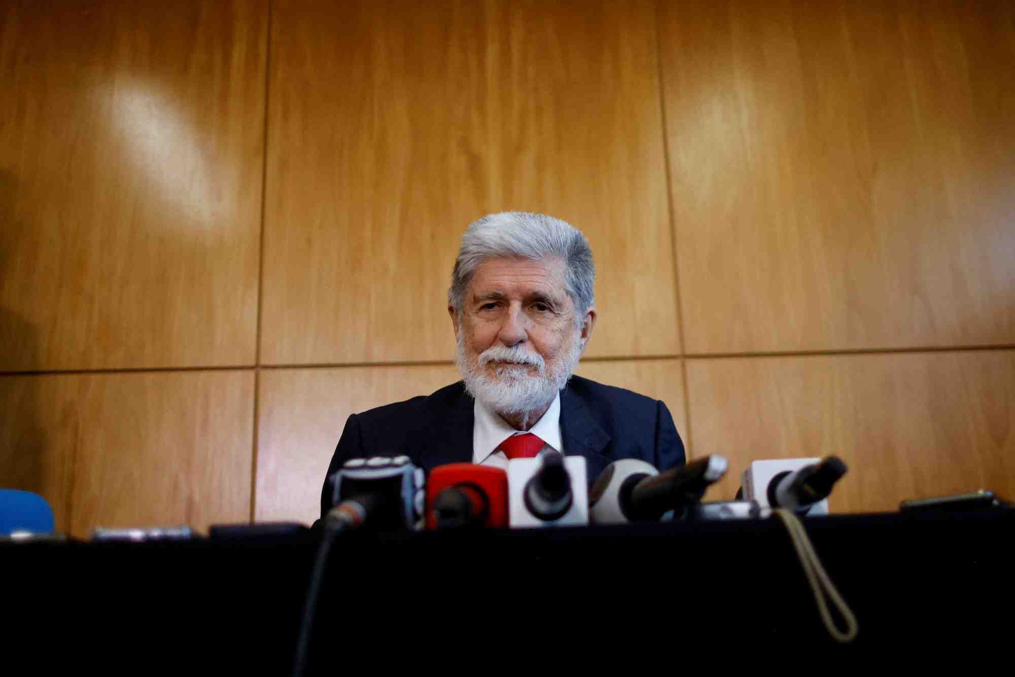 Photo de celso amorim, principal conseiller diplomatique du president bresilien luiz inacio "lula" da silva