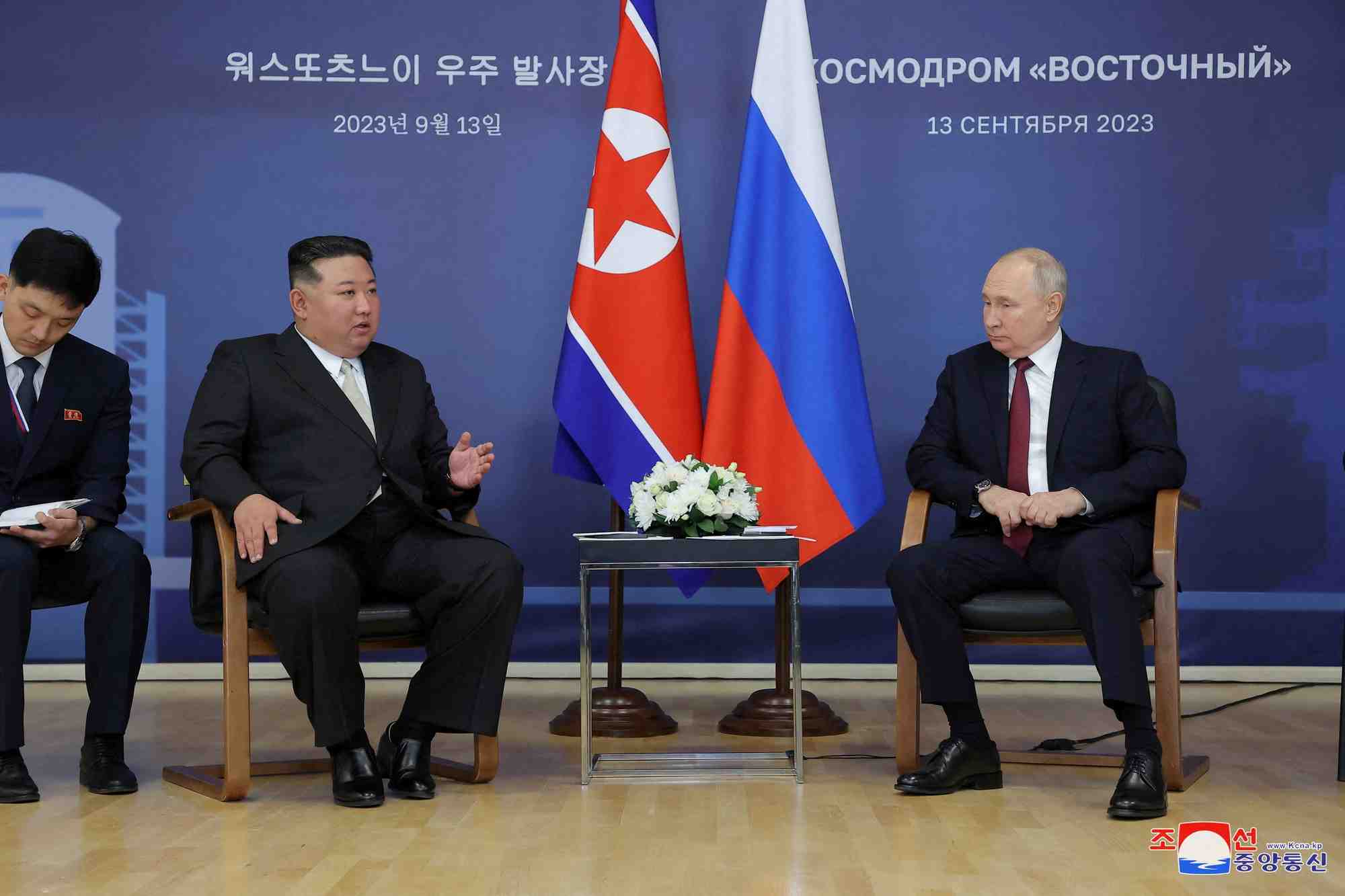 Le president russe vladimir poutine et le dirigeant nord-coreen kim jong-un