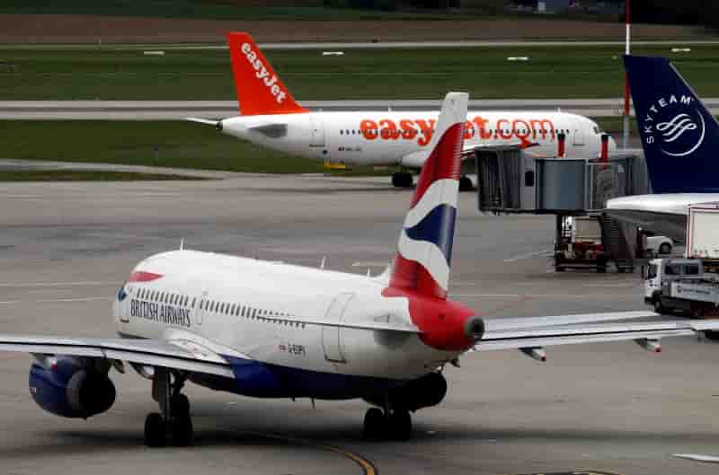 Face a l'incertitude, les valeurs des compagnies aeriennes europeennes plongent