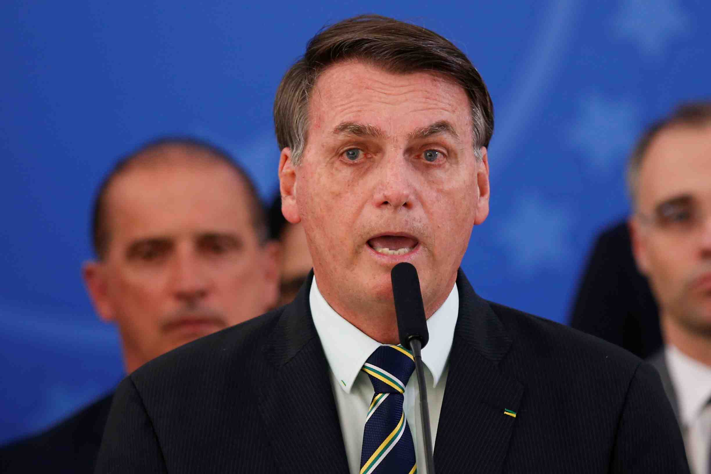 Bresil : bolsonaro affaibli par les accusations de son ex-ministre de la justice