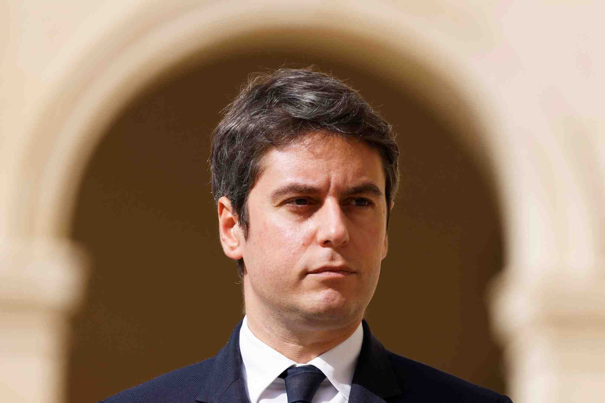 Le premier ministre francais gabriel attal assiste a la ceremonie d'hommage national a l'homme politique et amiral francais philippe de gaulle, a paris.