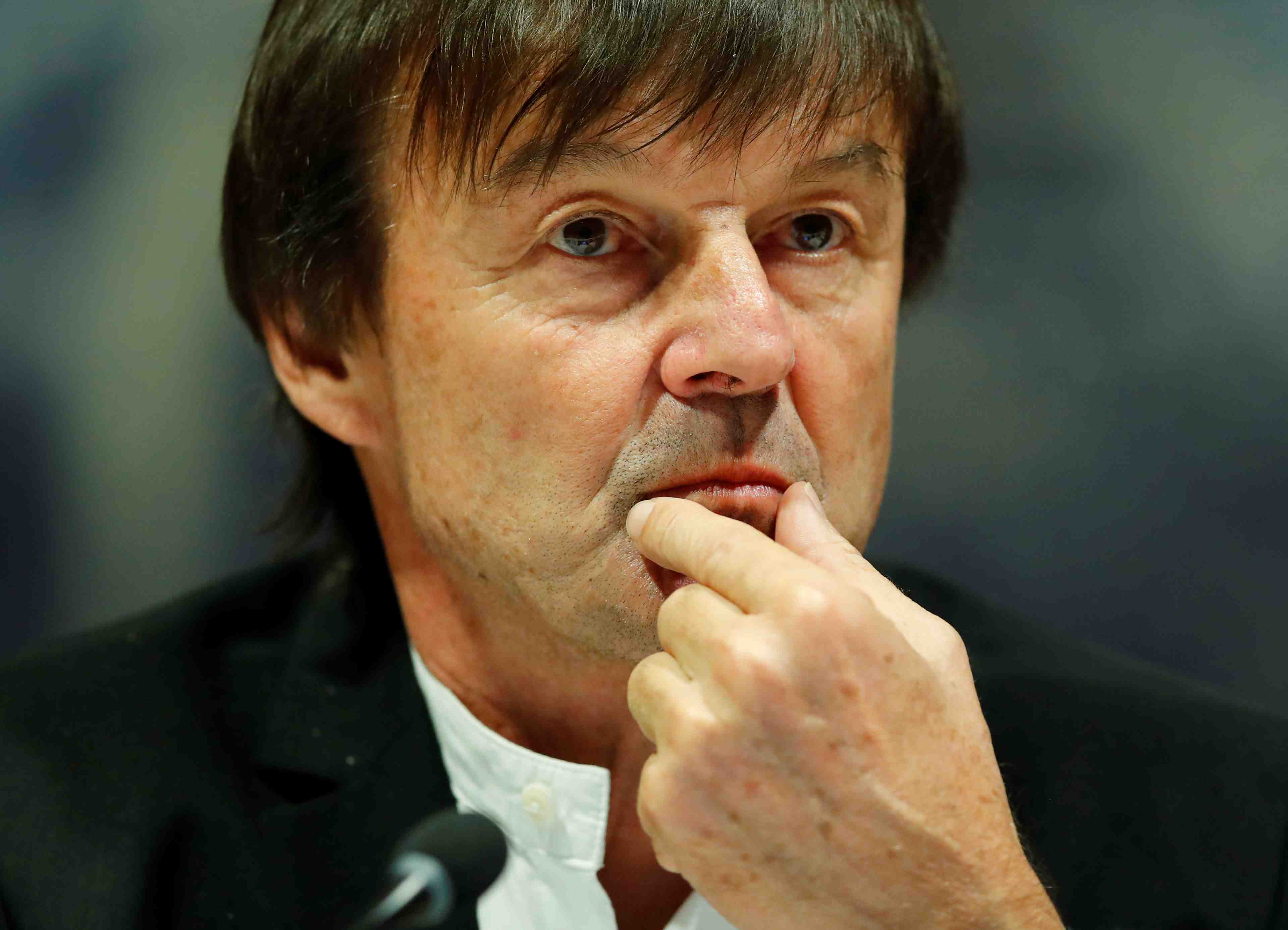 Hulot prendra ses responsabilites sur notre-dame-des-landes