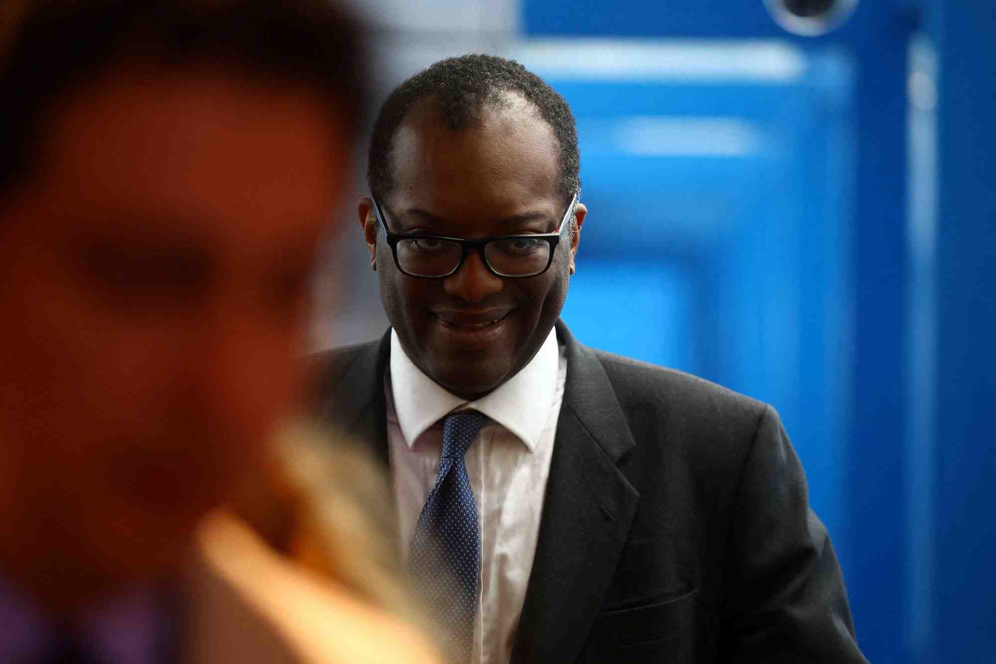 Le ministre des finances britannique kwasi kwarteng lors de la conference annuelle du parti conservateur a birmingham