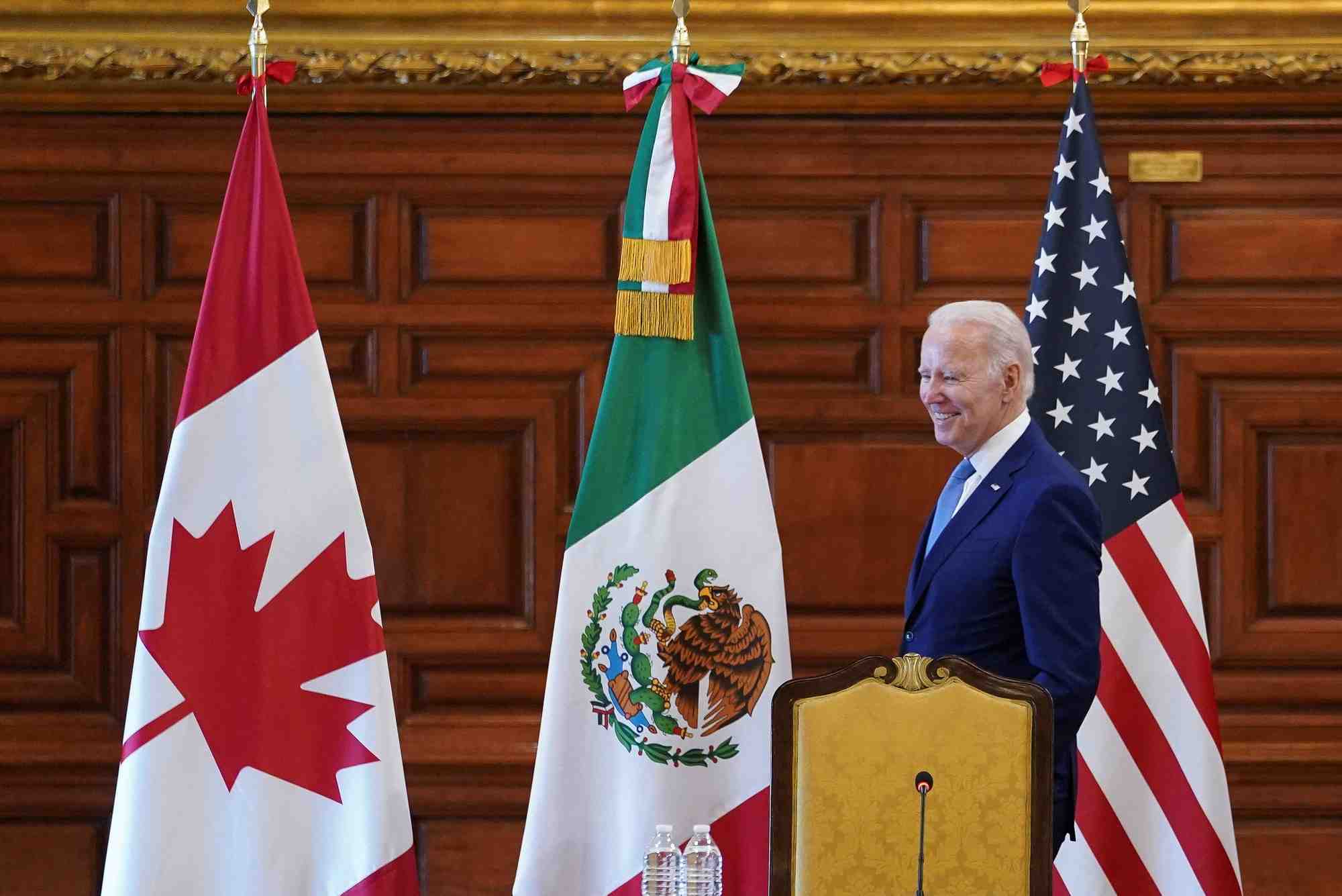 Le president americain joe biden avec une reunion au sommet des leaders nord-americains a mexico