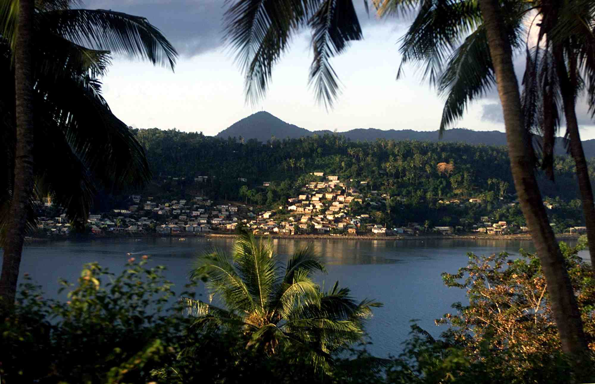 Vue generale de mayotte dans l'ocean indien