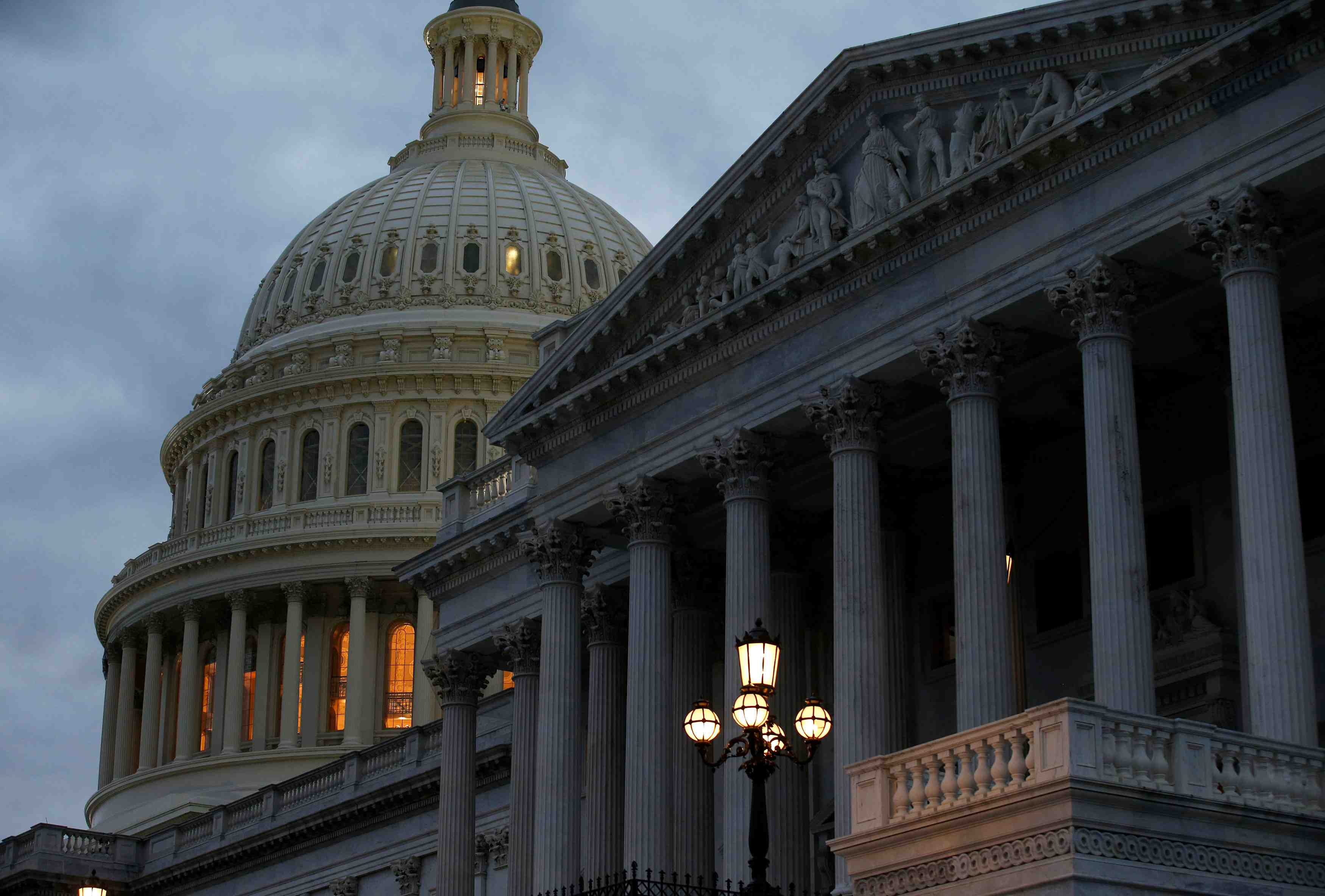 Le senat americain a vote la reforme fiscale