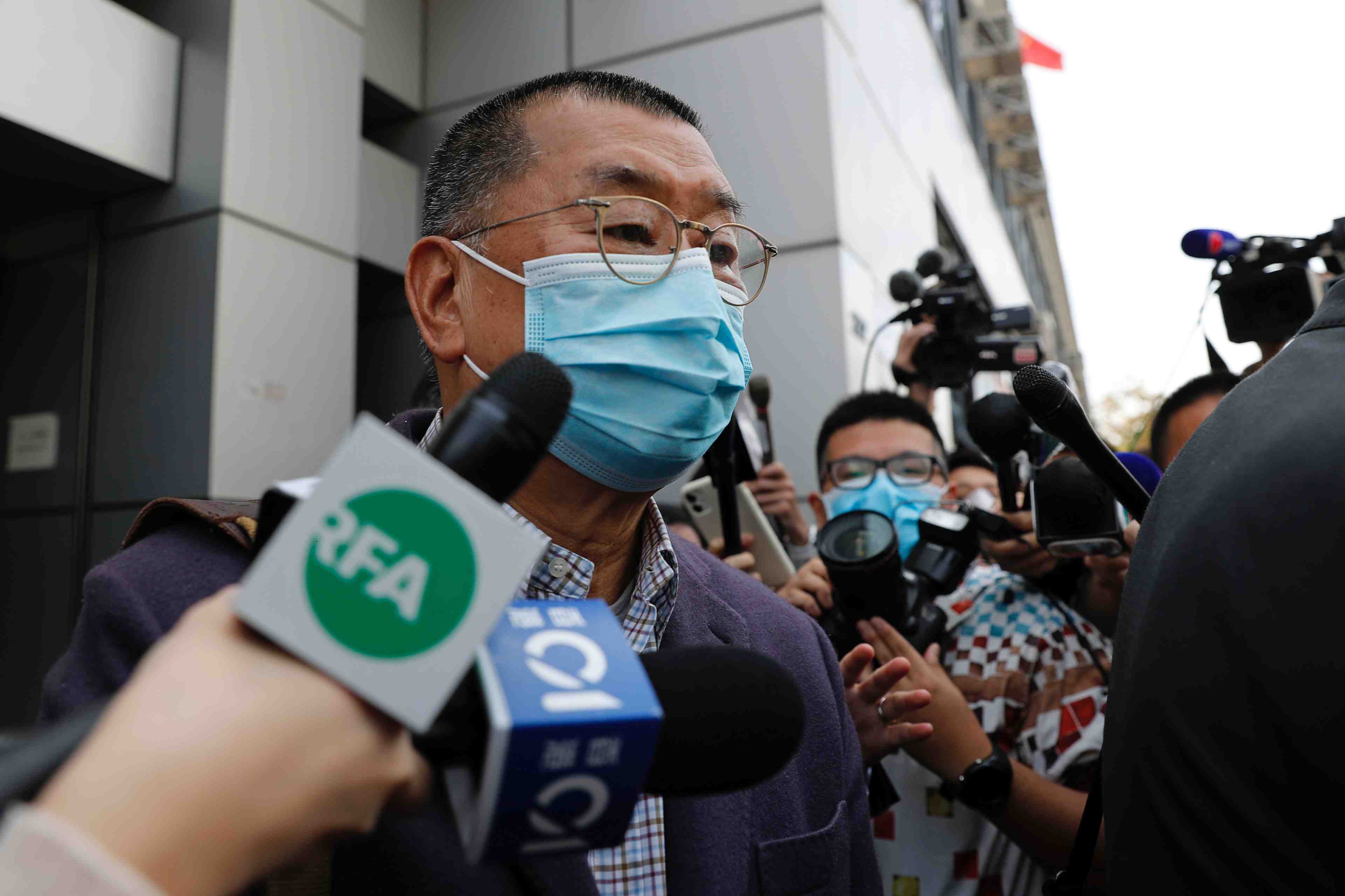 Hong kong: arrestation d'un magnat de la presse et activiste pro-democratie