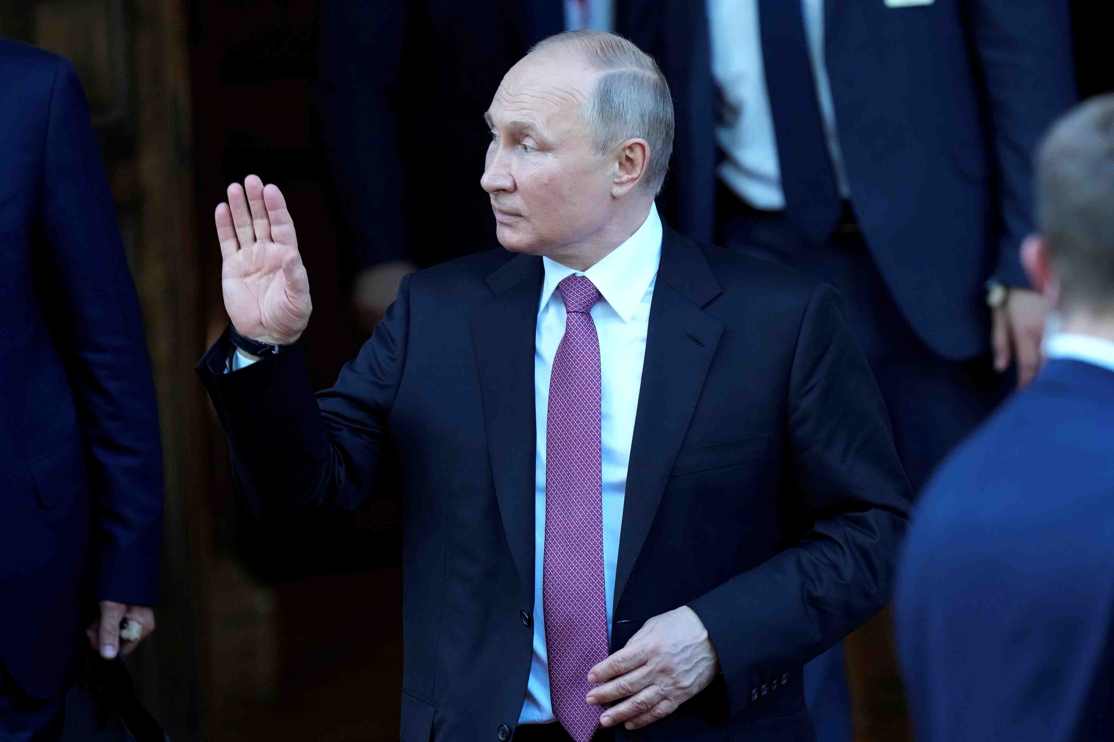 L'union europeenne veut casser la "spirale negative" de ses relations avec moscou