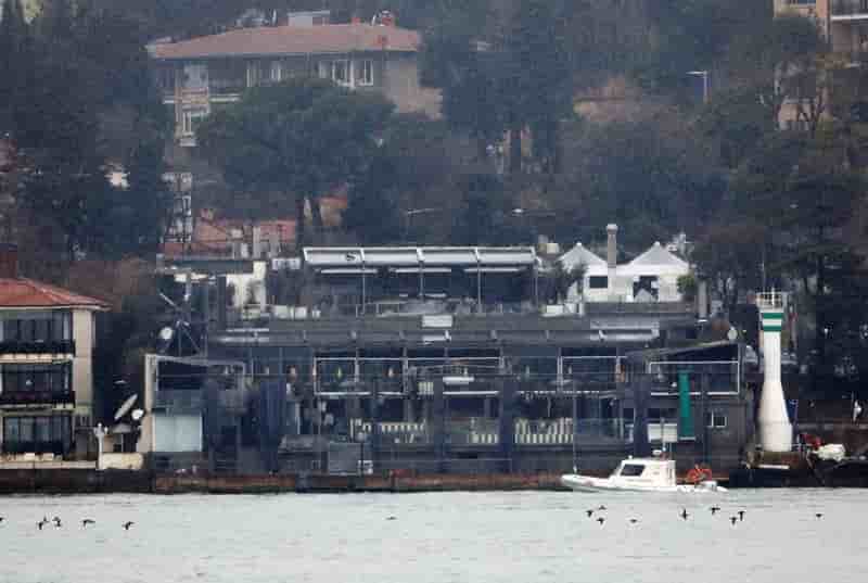 Demolition de la discotheque visee par un attentat le soir du nouvel an