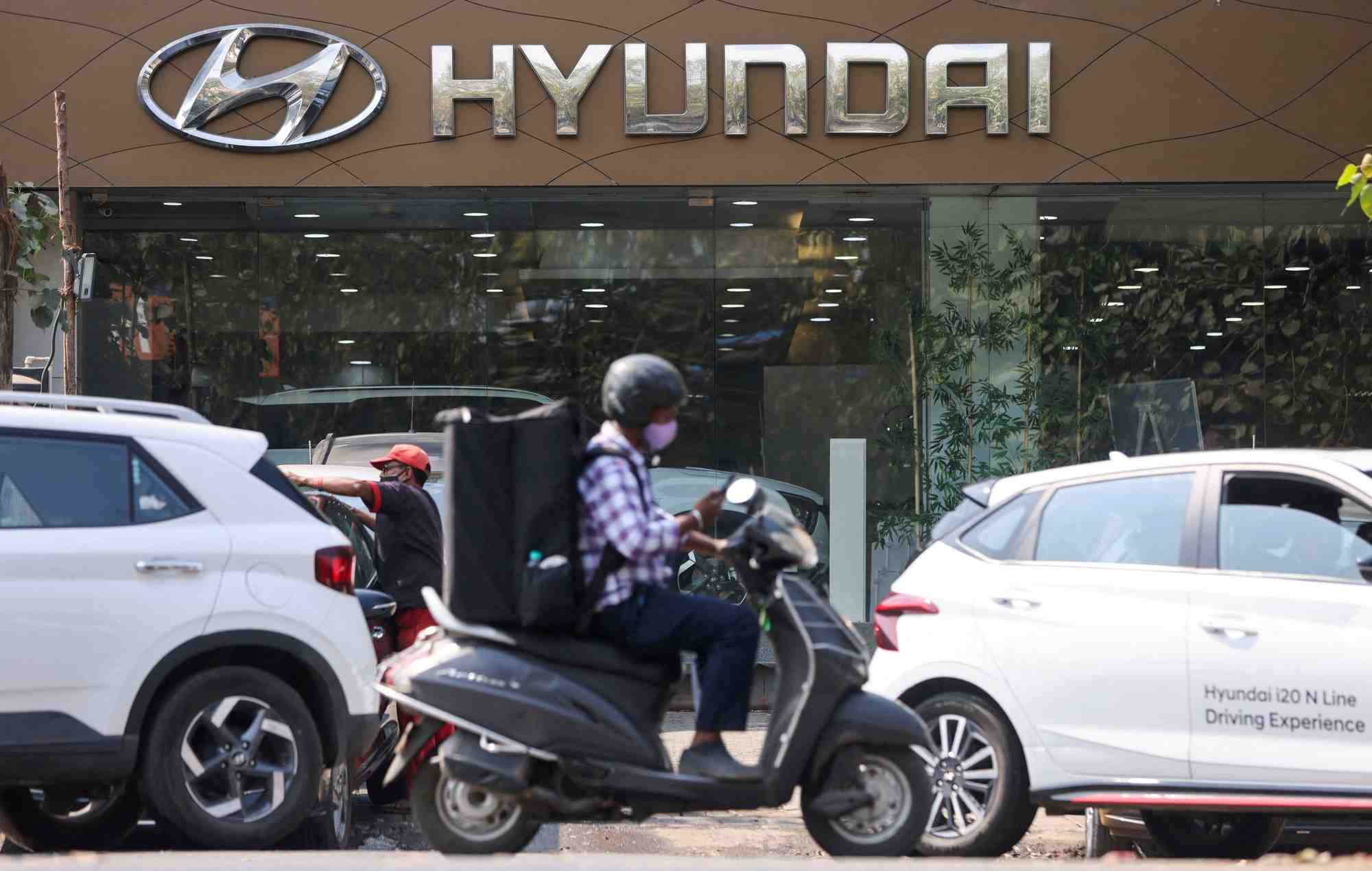 Salle d'exposition automobile hyundai a mumbai