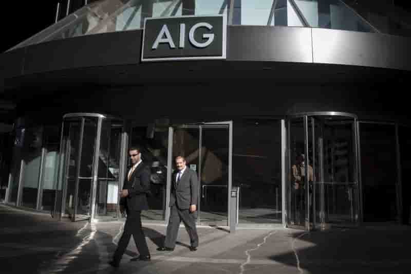 Forte baisse du benefice trimestriel de l'assureur aig