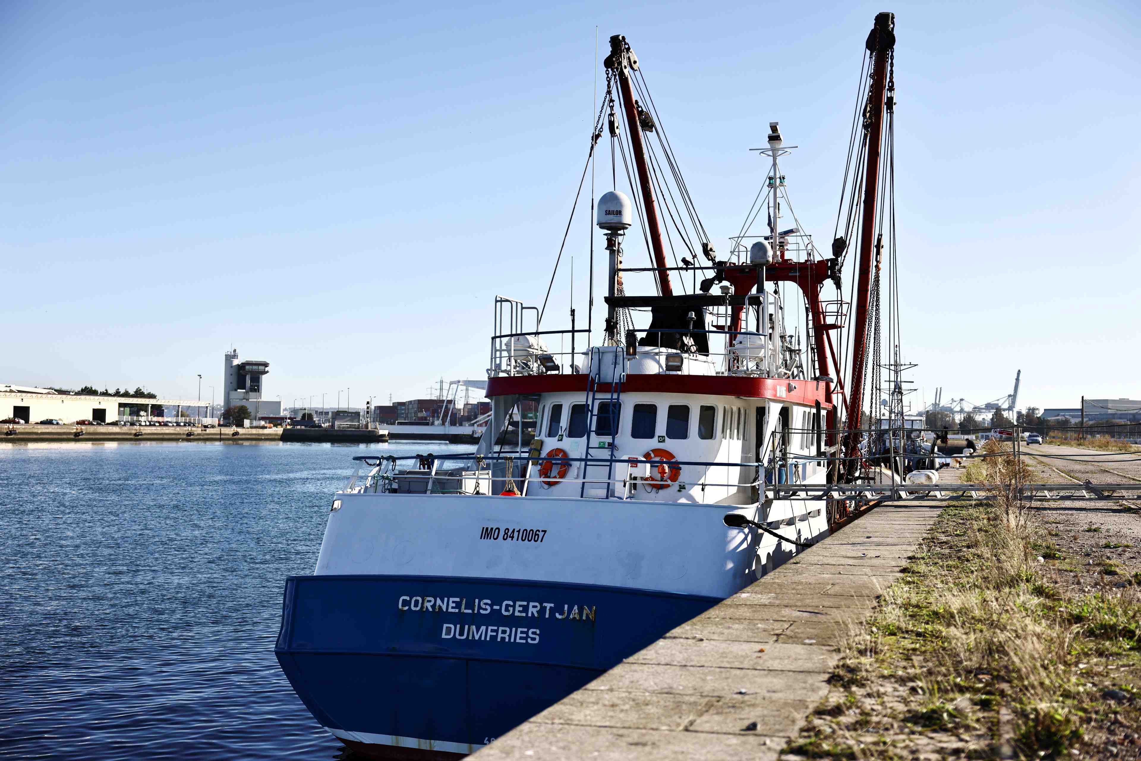Peche: londres compte riposter aux mesures francaises