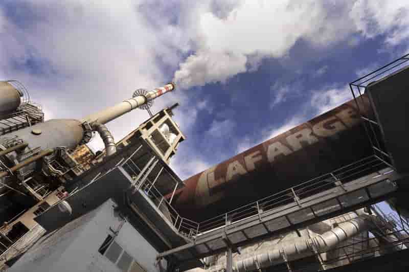Lafarge cède le solde de sa participation dans le plâtre
