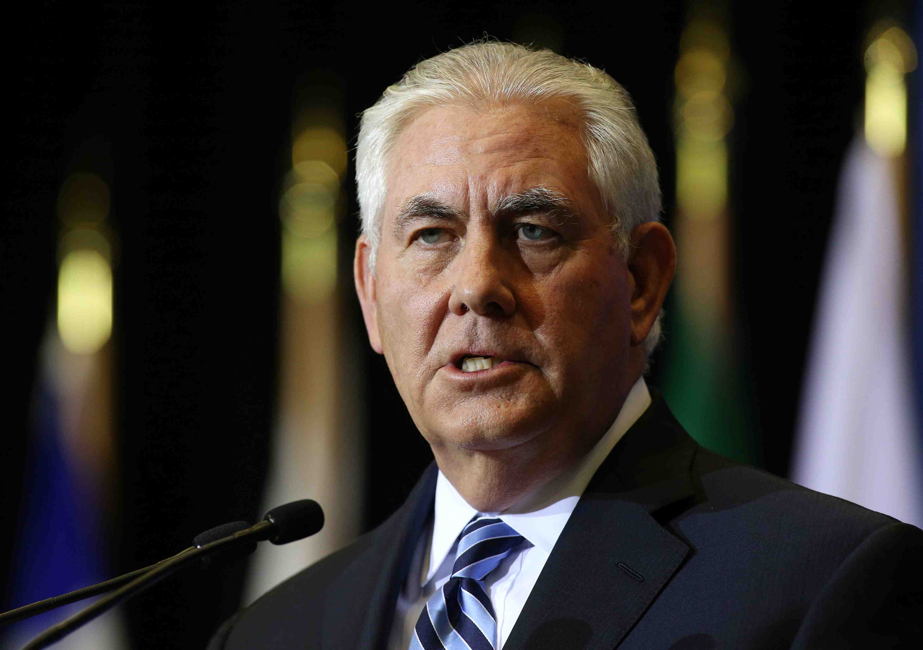 Tillerson ne fixe pas de terme a la presence americaine en syrie
