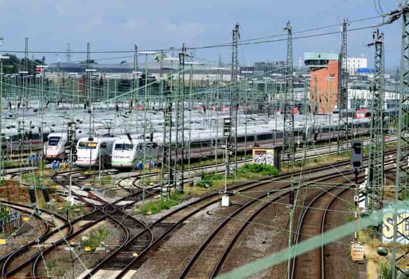 Une greve paralyse le trafic ferroviaire en allemagne