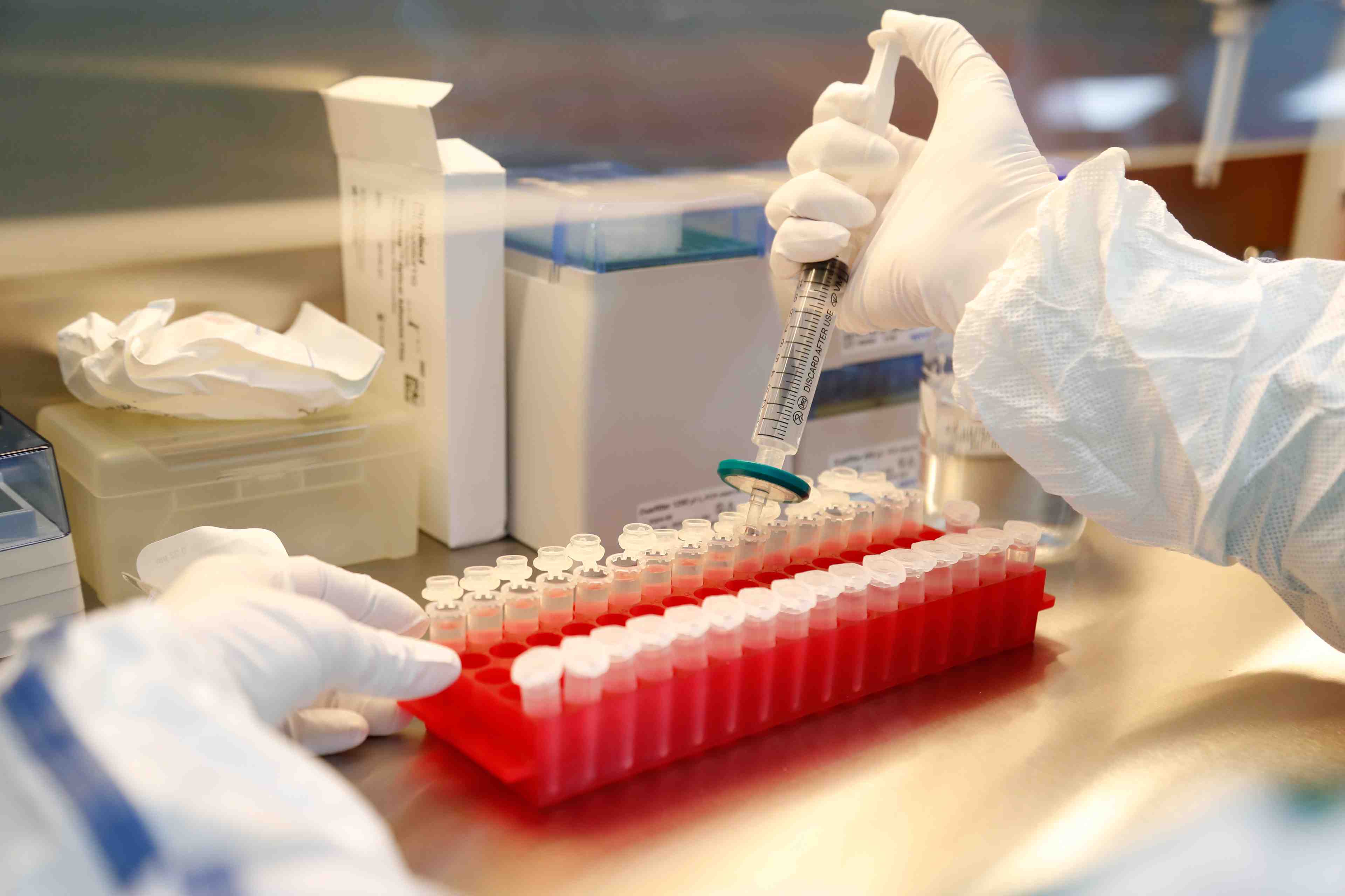 La russie approuve un deuxieme vaccin contre le coronavirus