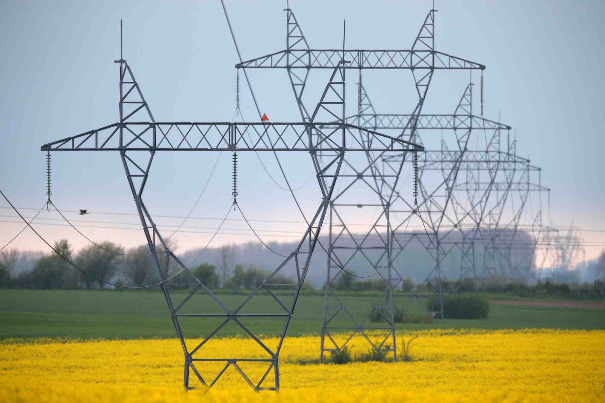 pylônes électriques