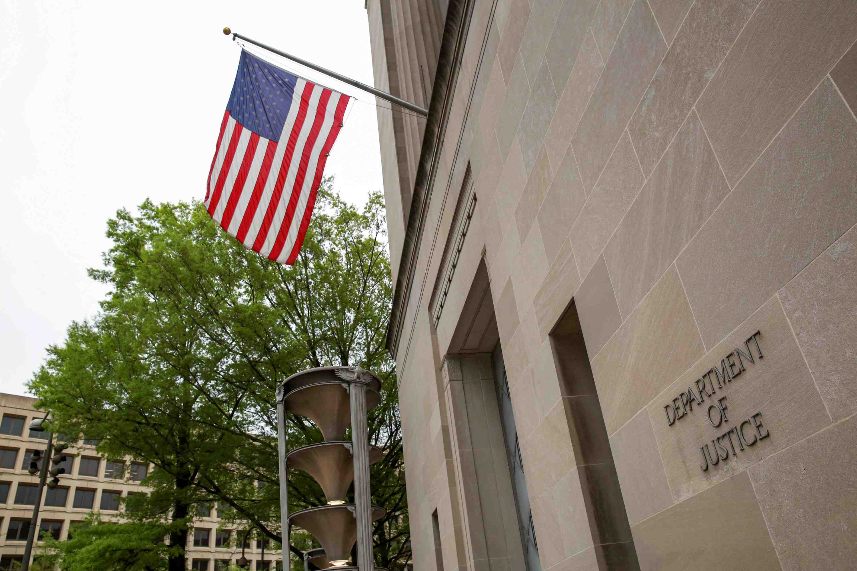 Usa: ouverture d'une enquete antitrust sur les societes high tech