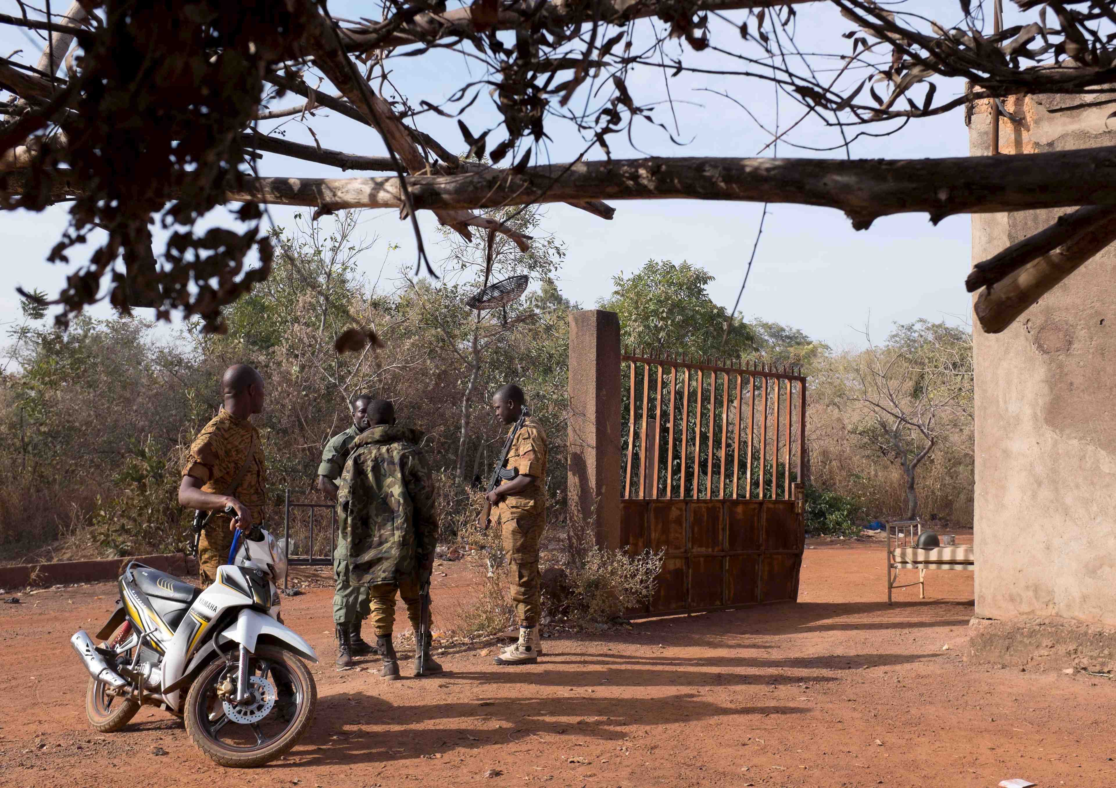 Un depot d'armes militaires attaque a ouagadougou