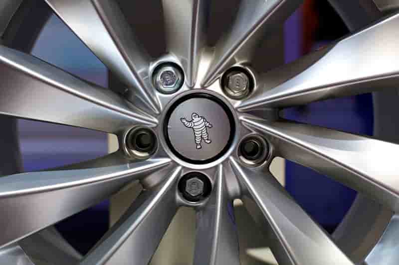 Michelin baisse son objectif de ventes 2014