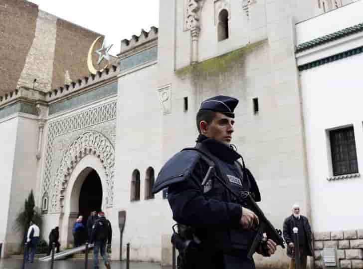 Plus de 50 actes antimusulmans en france depuis l'attentat de charlie hebdo