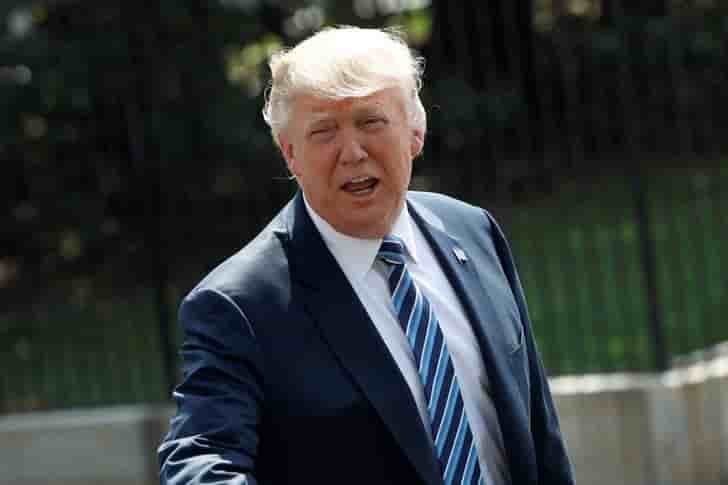 Trump va signer vendredi des decrets sur l'energie
