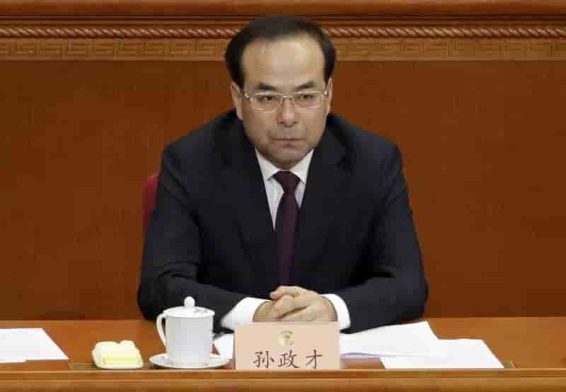 Le dirigeant chinois sun zhengcai accuse de corruption