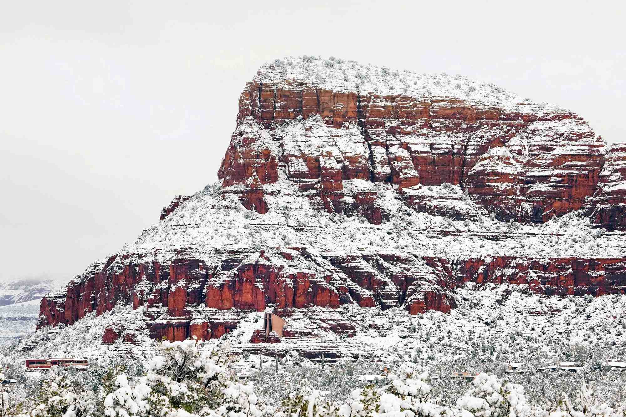 Les montagnes du grand canyon sous la neige, en arizona