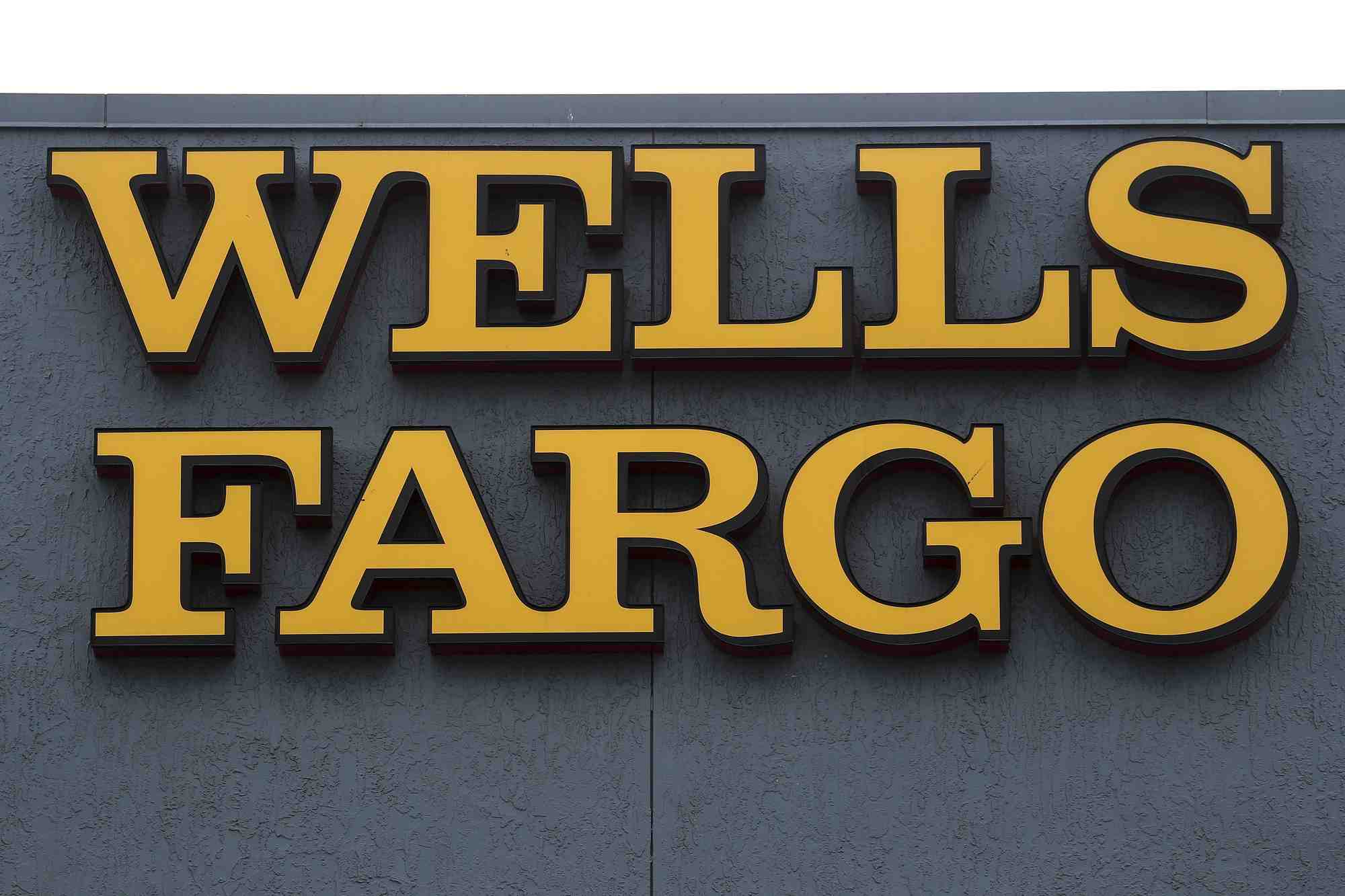 Le logo wells fargo