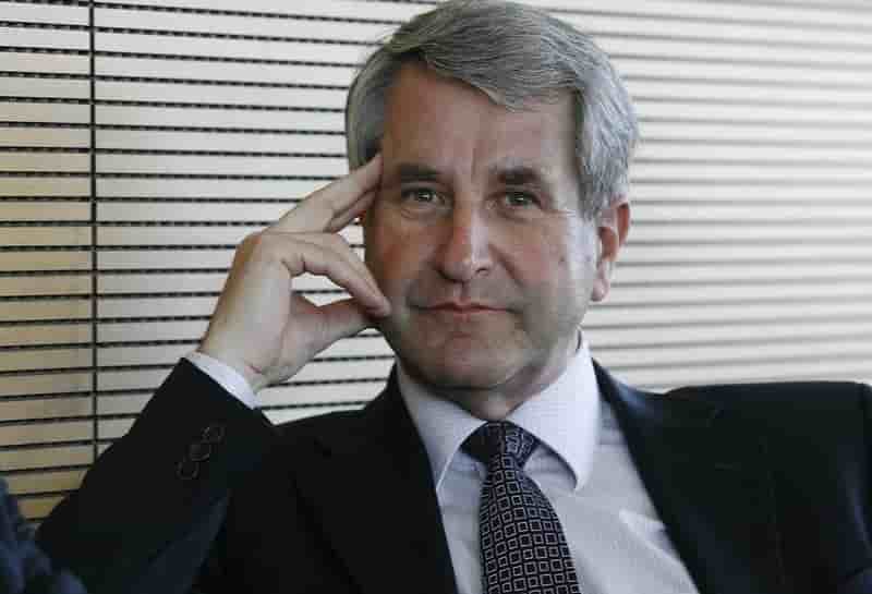 Le president du grand est demissionne par lassitude