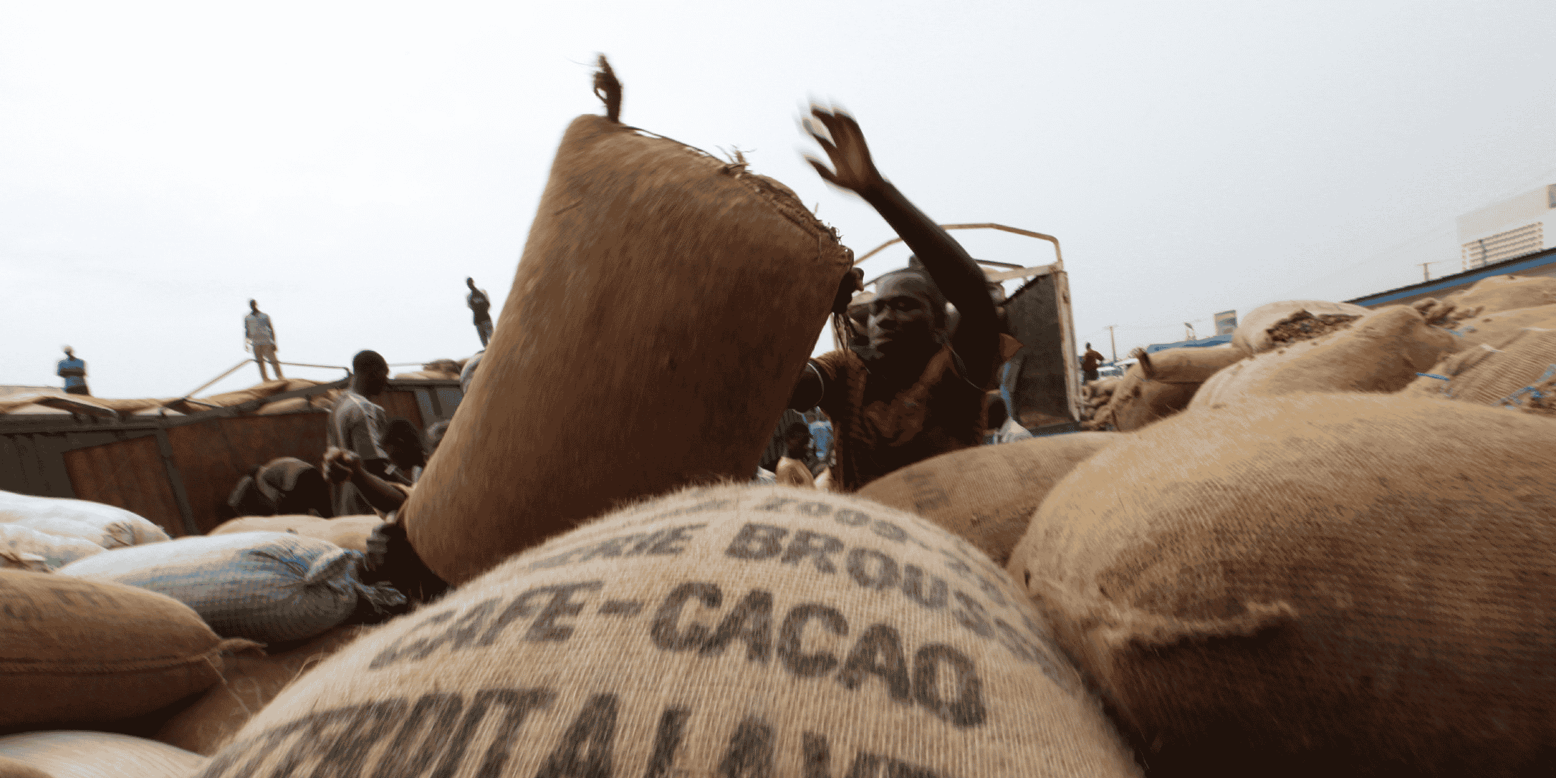 Entrepôt de cacao en Côte d'Ivoire