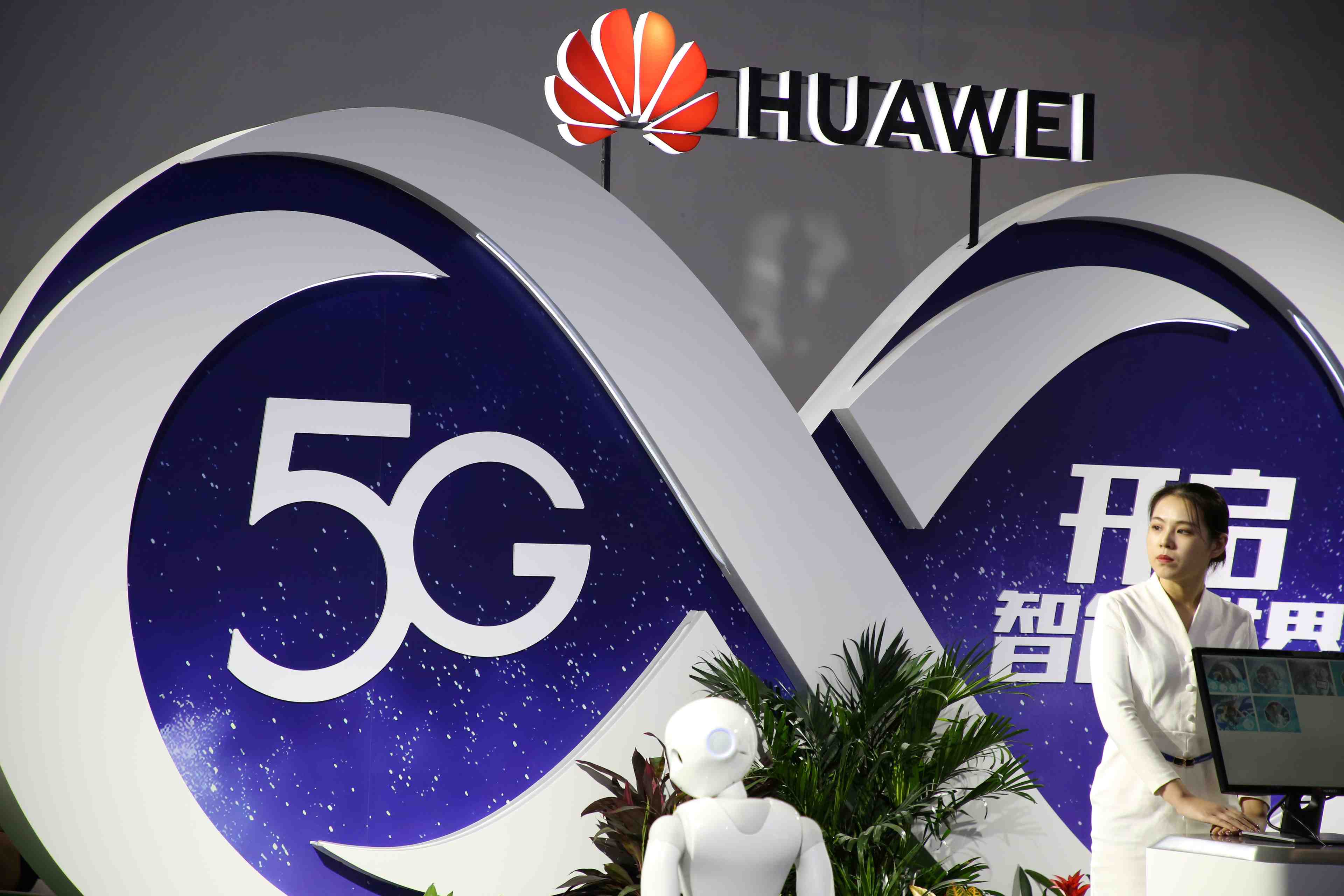Bt retire les equipements huawei du coeur de ses reseaux