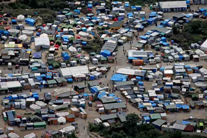 Cazeneuve a calais pour continuer le demantelement de la jungle
