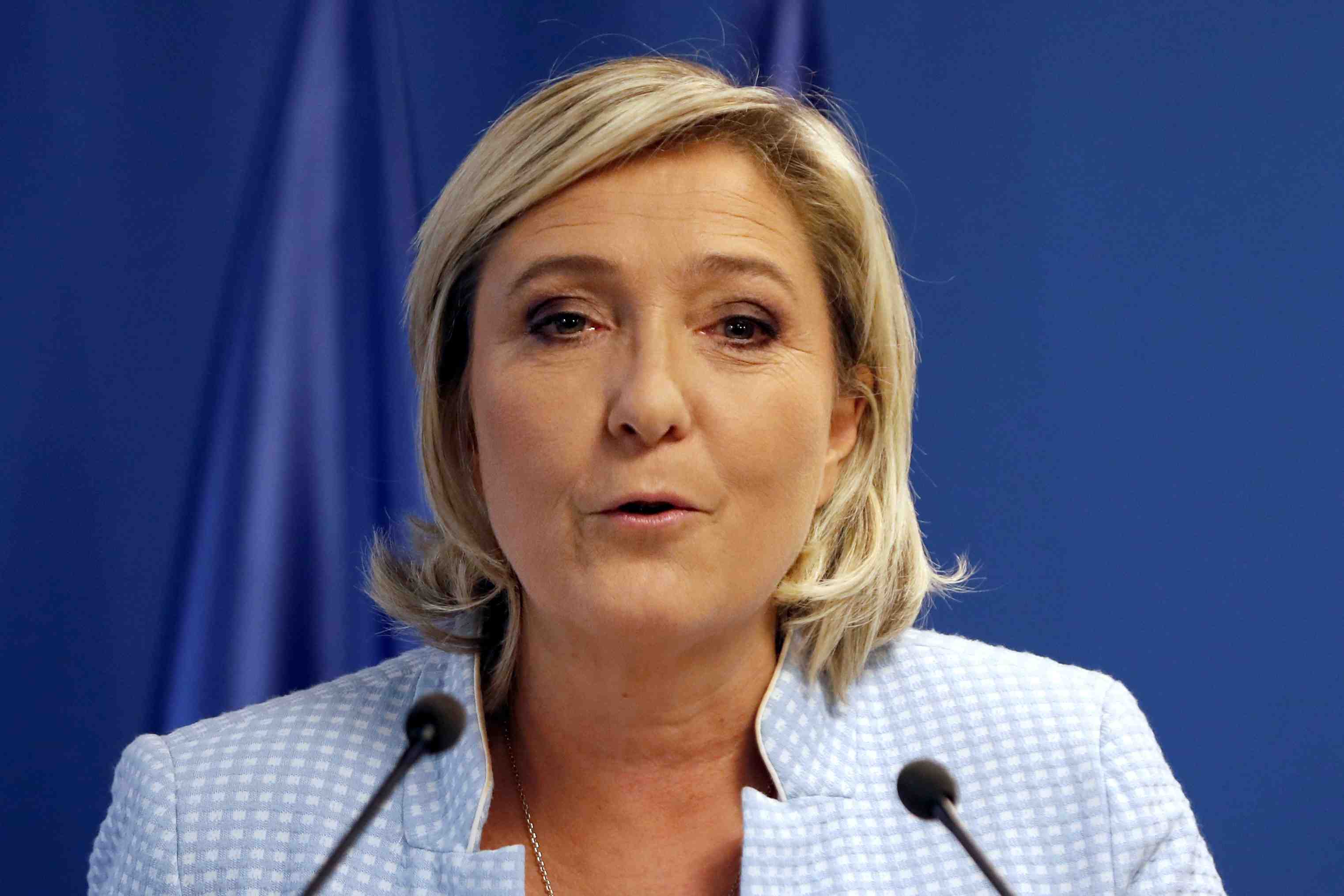 Marine le pen espere une victoire a la trump en 2017