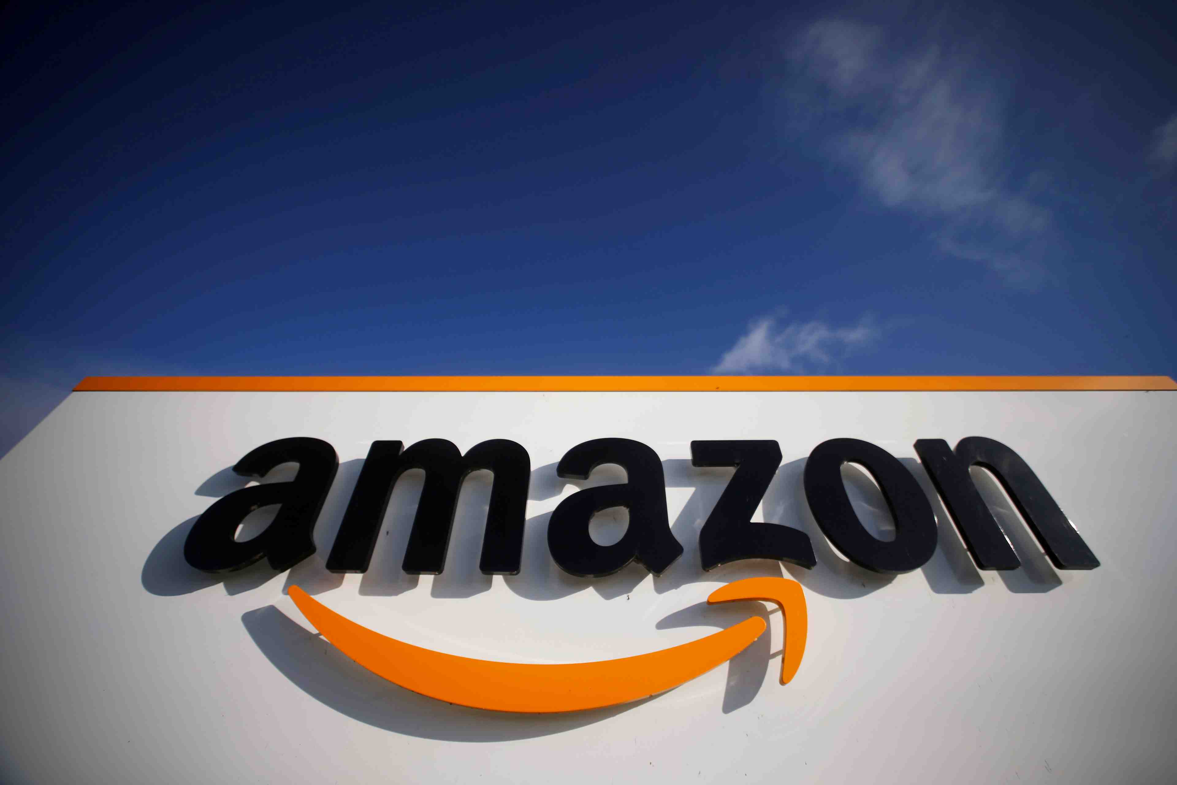 France: amazon envisage un recours contre la limitation de ses activites