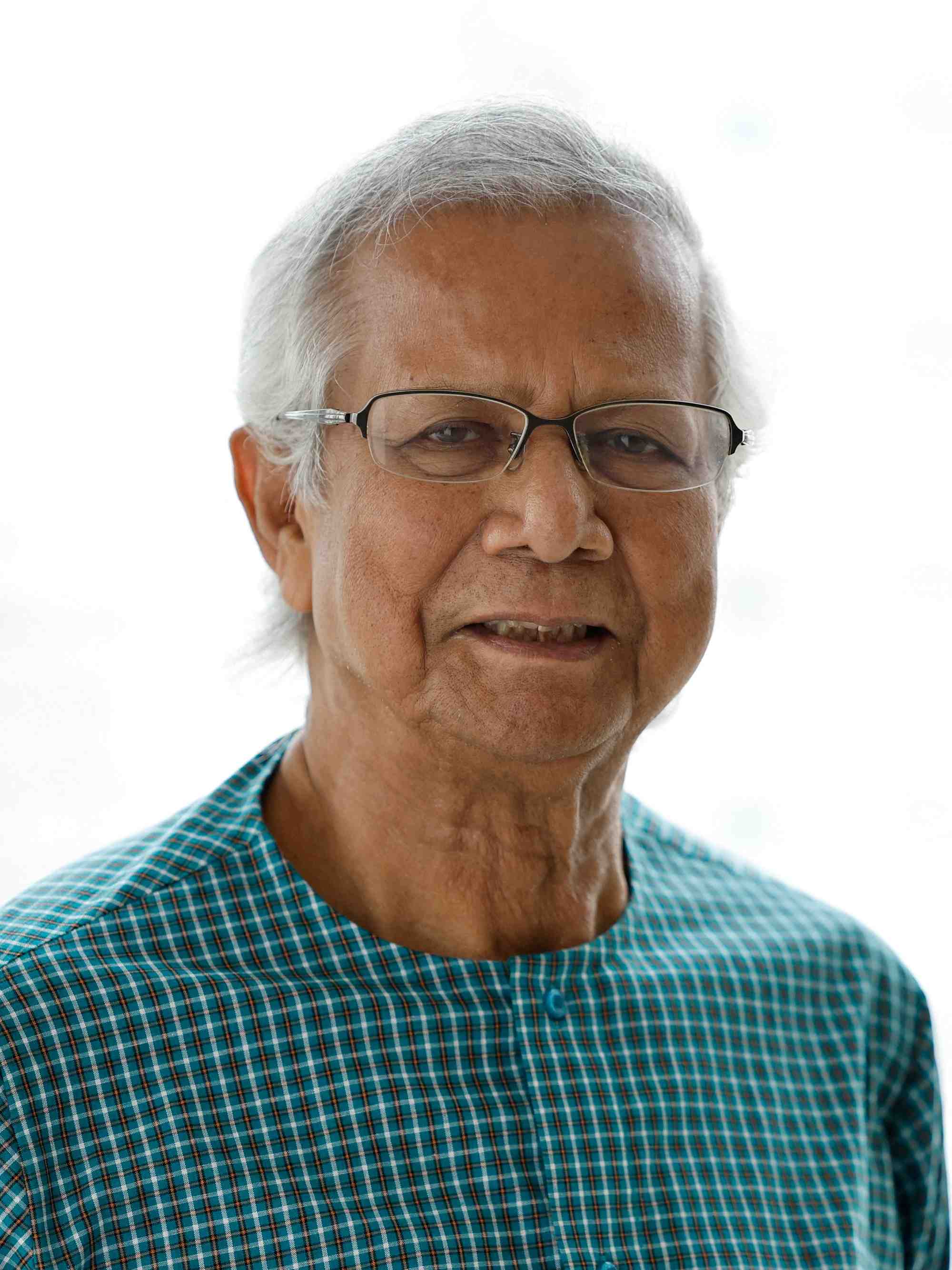 Dr muhammad yunus, laureat du prix nobel de la paix, a dhaka